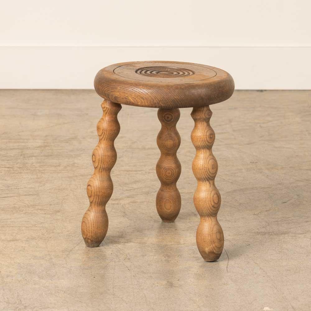 XX secolo Sgabello francese corto a treppiede in Wood in vendita