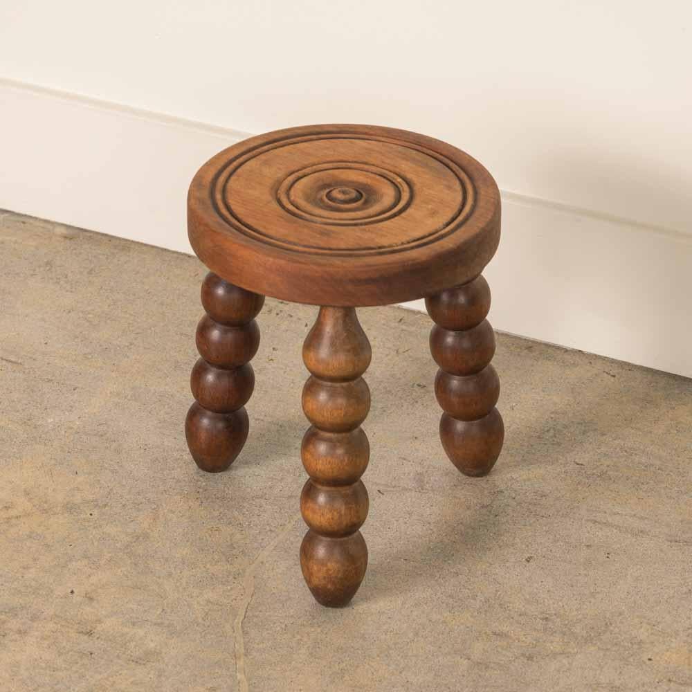 Legno Sgabello francese corto a treppiede in Wood in vendita