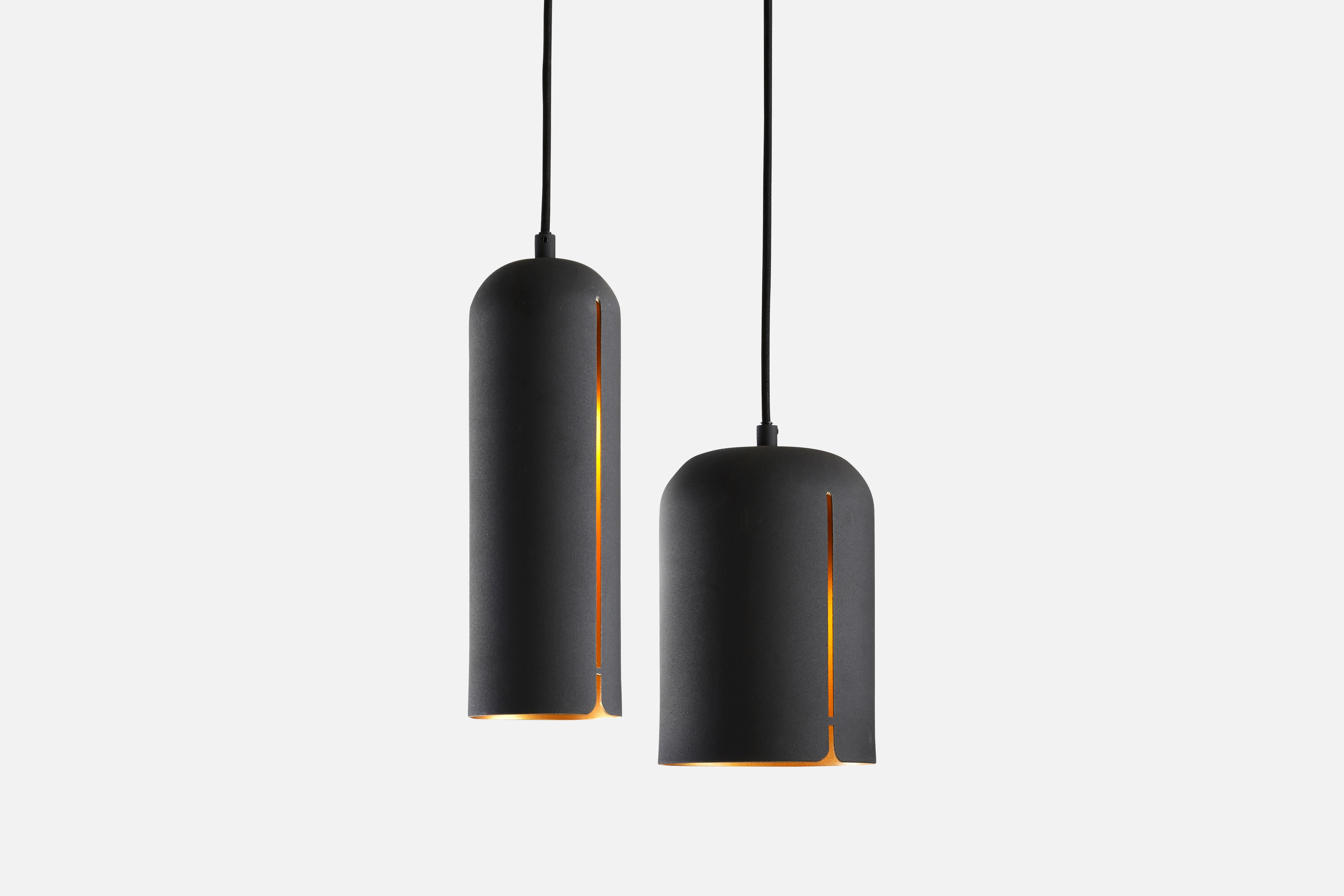 Postmoderne Lampe à suspension Gap courte par Nur Design en vente