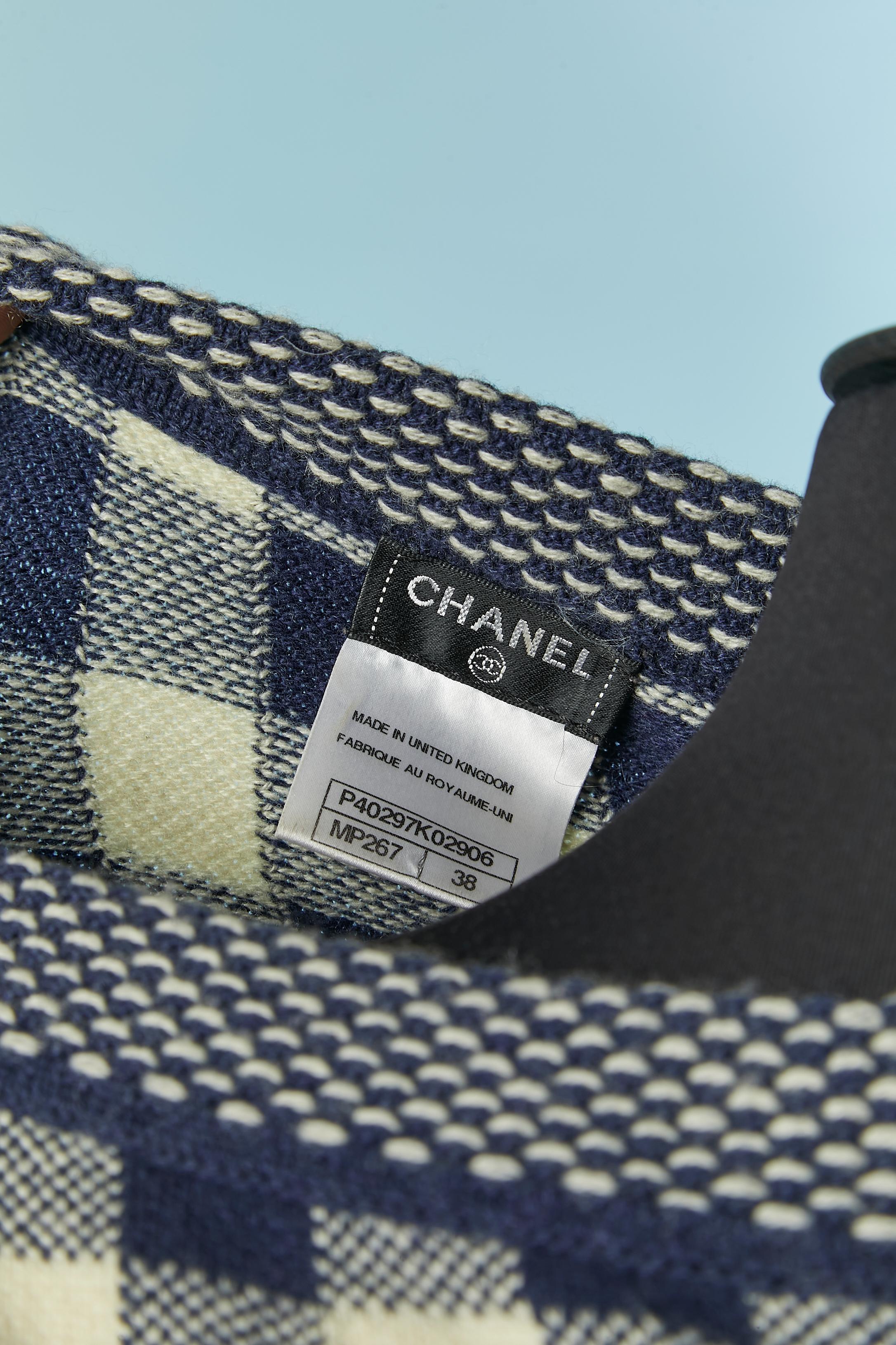 Short sleeve cashmere sweater with check pattern CHANEL For Sale 2