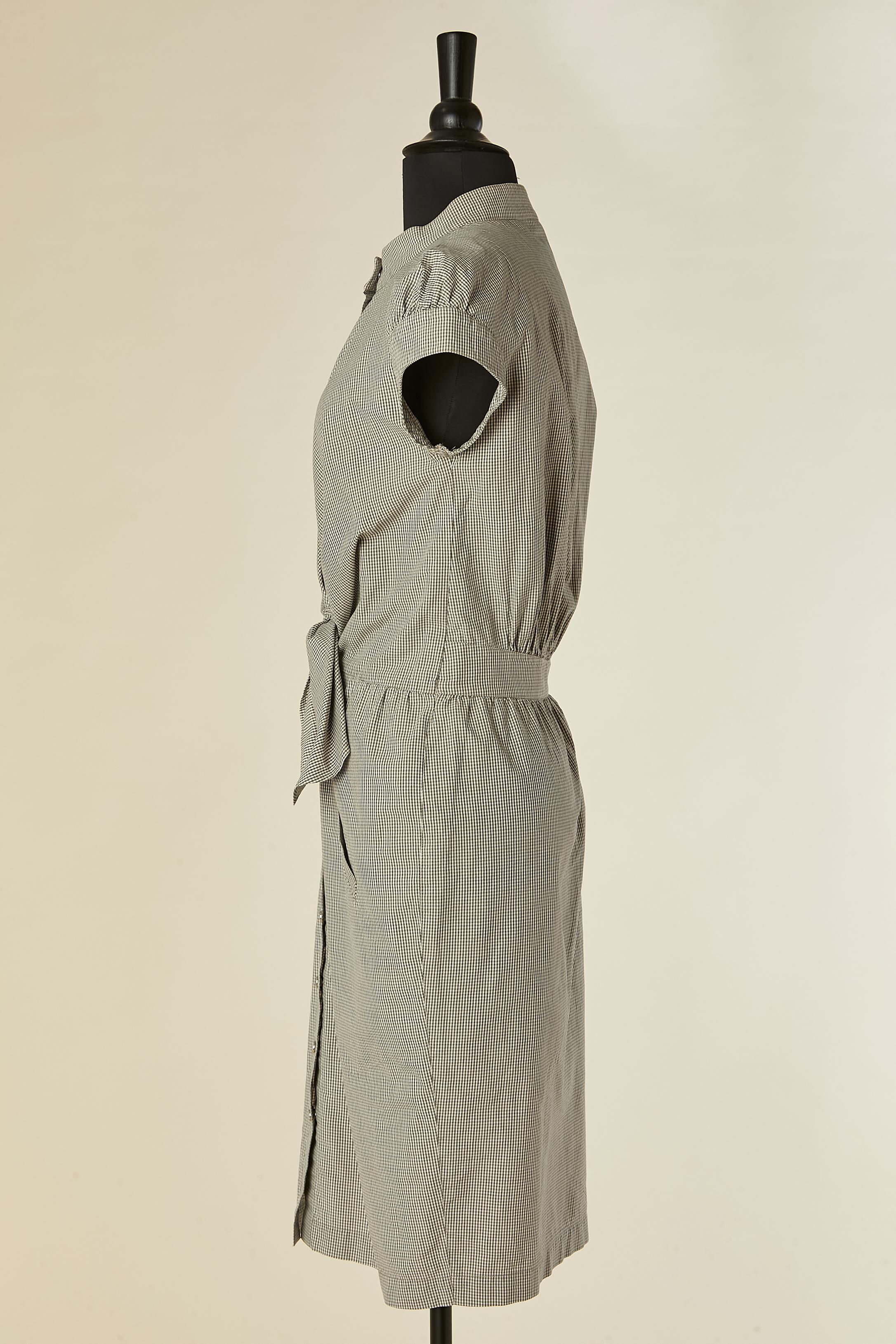 Robe en coton à manches courtes  avec  modèle à carreaux minuscules THIERRY MUGLER en vente 1