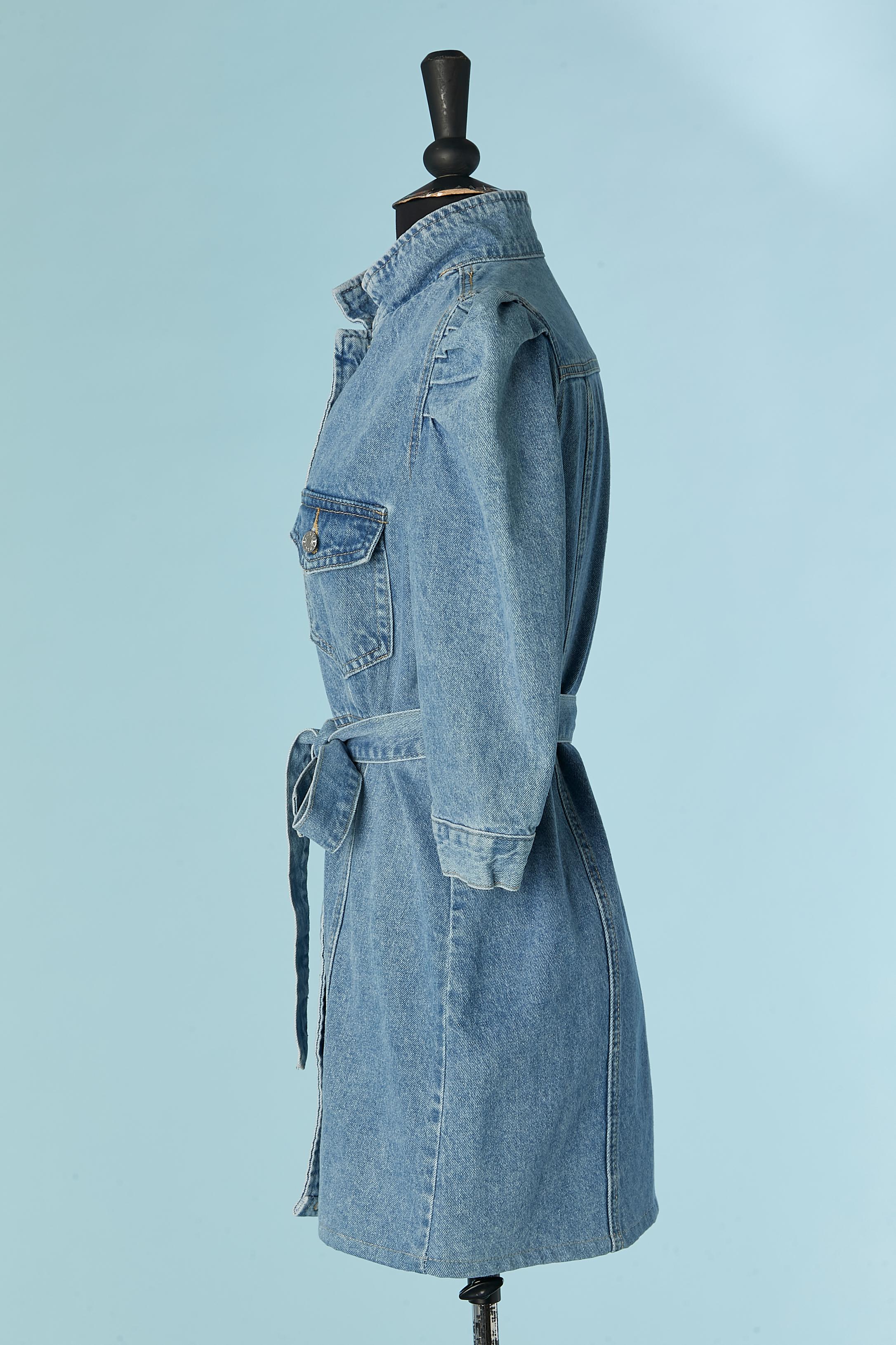 Robe en jean à manches courtes Pour femmes en vente