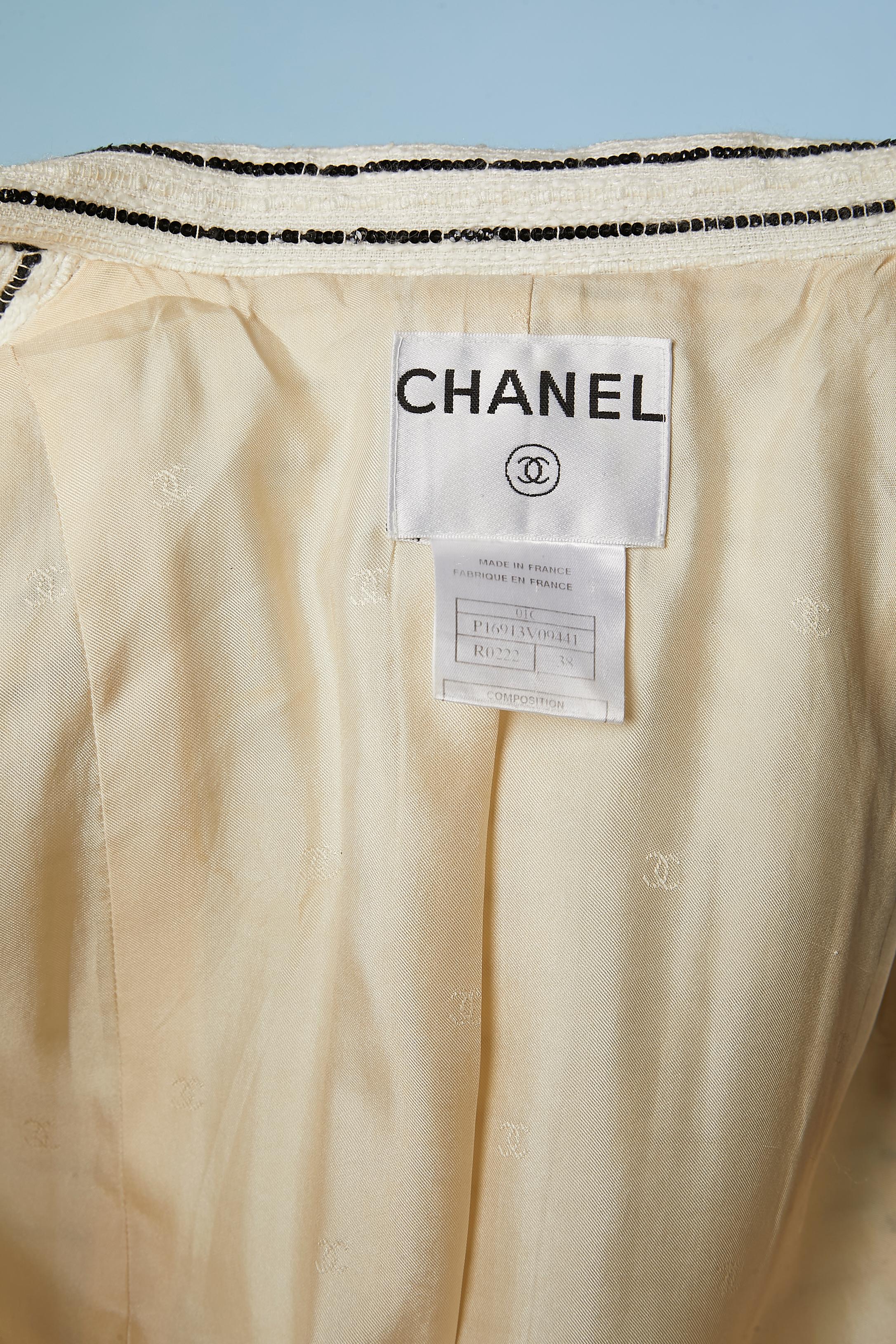 Women's Short sleeves white tweed cocktail dress with black sequin stripes Chanel