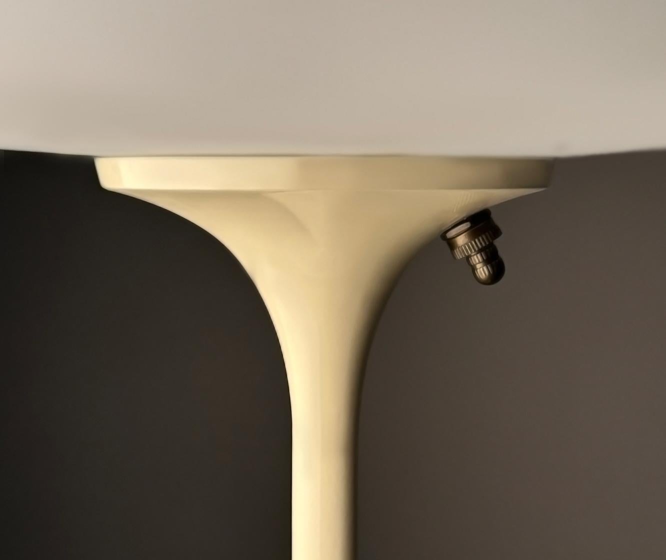 Mid-Century Modern Short Stemlite Table Lamp by Designline in Beige with White Frosted Lamp Shade For Sale