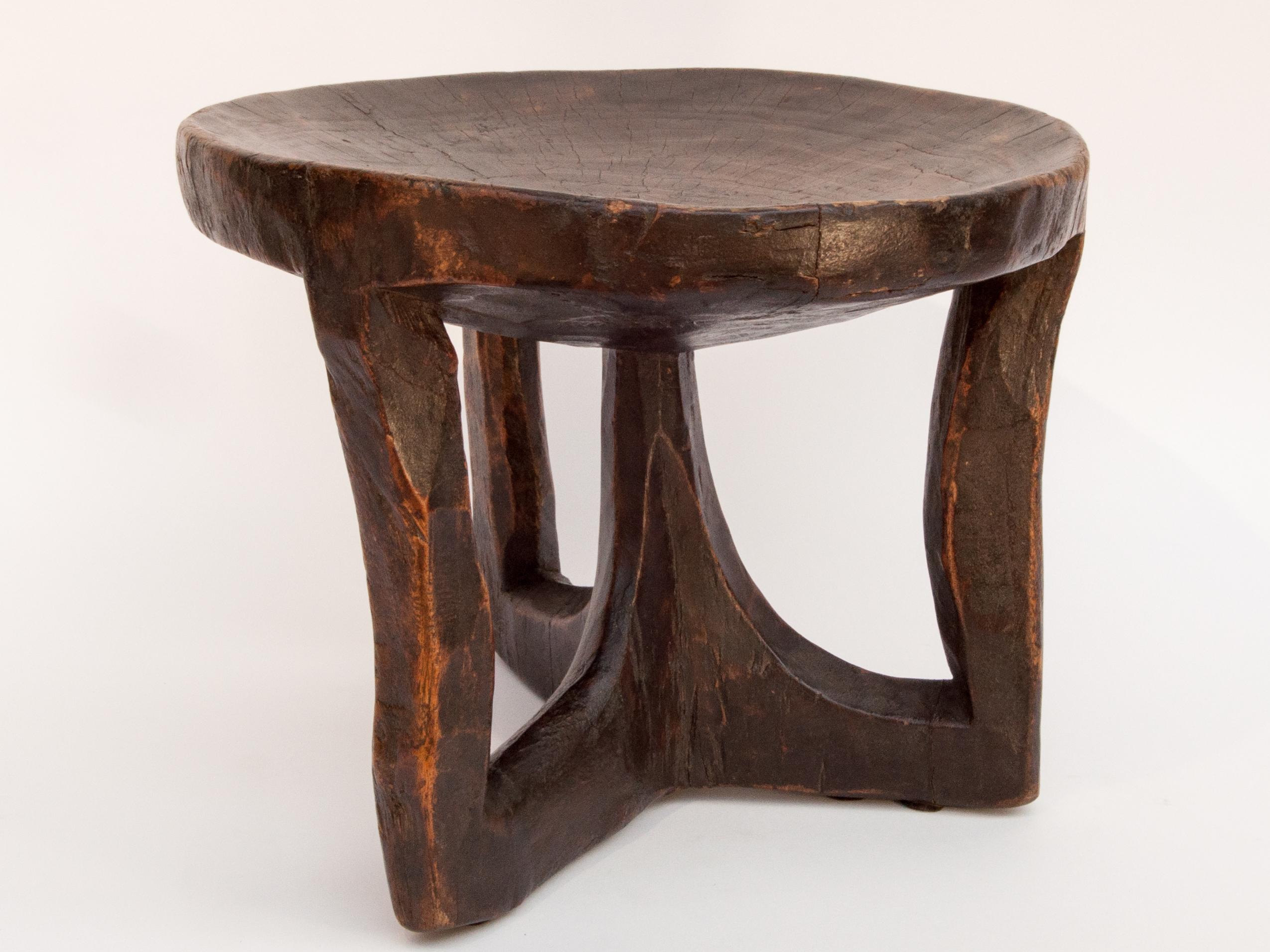 Short Tribal Wooden Stool, from Ethiopia, Mid-Late 20th Century In Fair Condition In Point Richmond, CA
