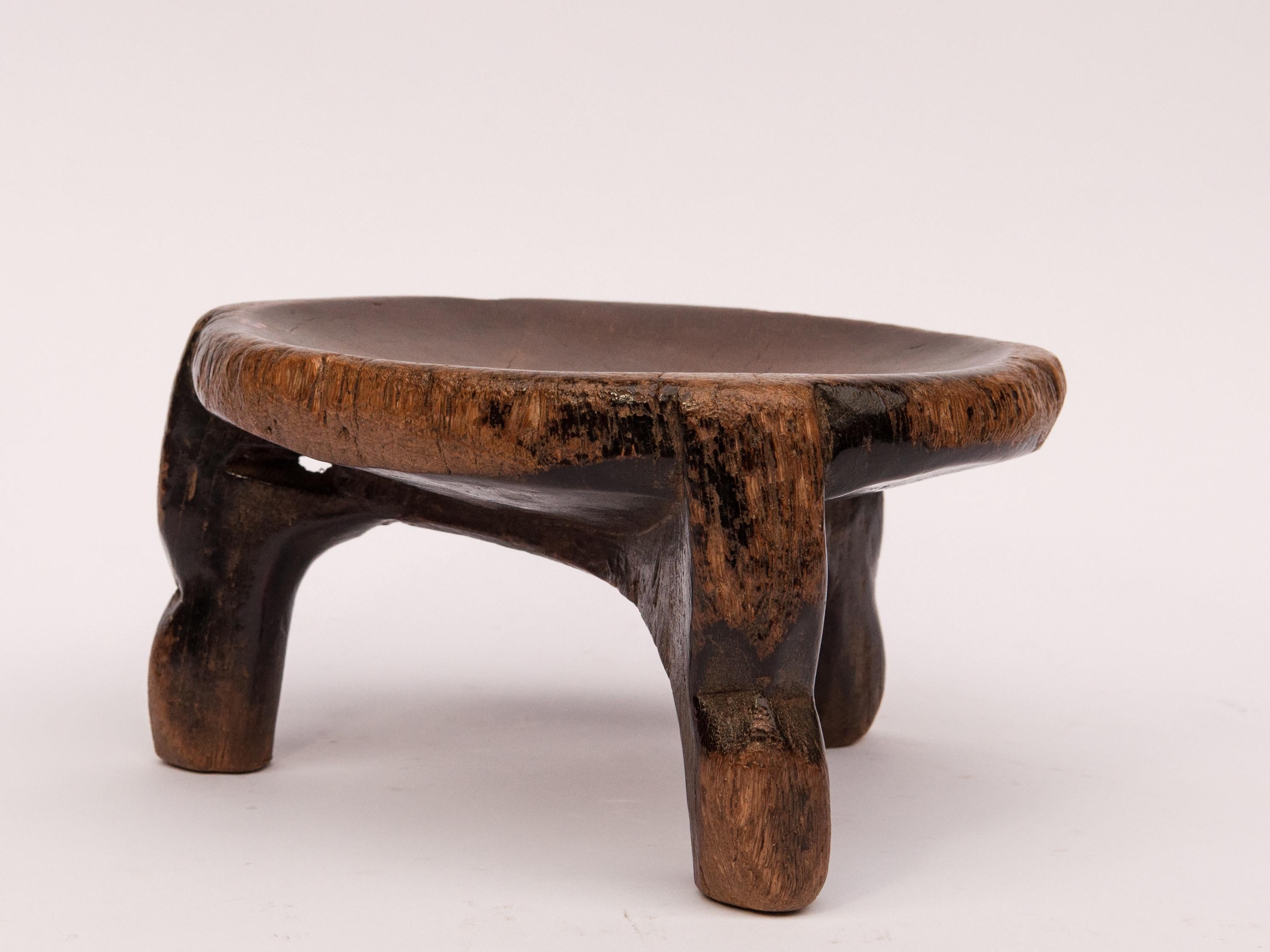 Short Tribal Wooden Stool from Tanzania, Mid-20th Century 5