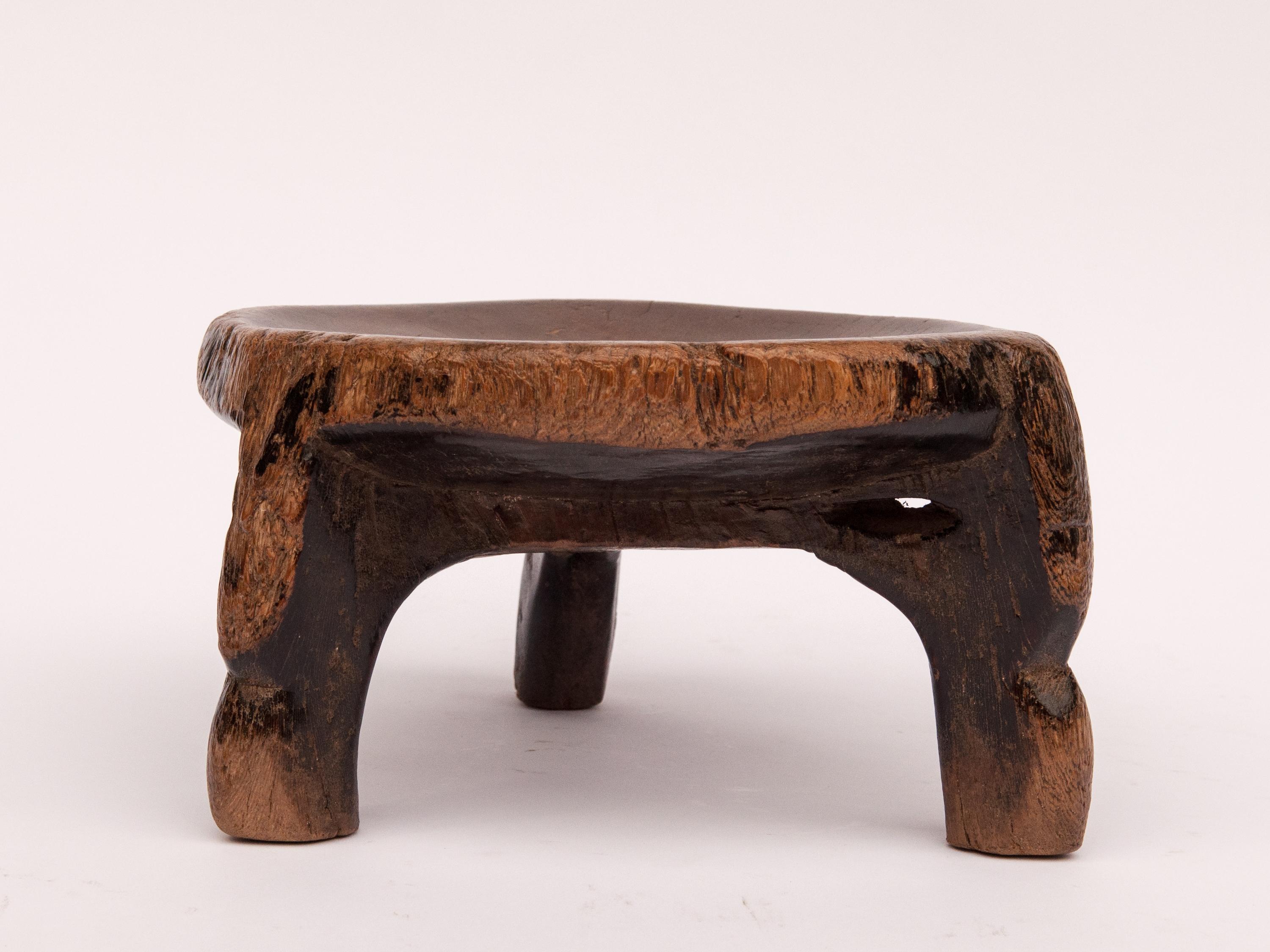 Short Tribal Wooden Stool from Tanzania, Mid-20th Century 3