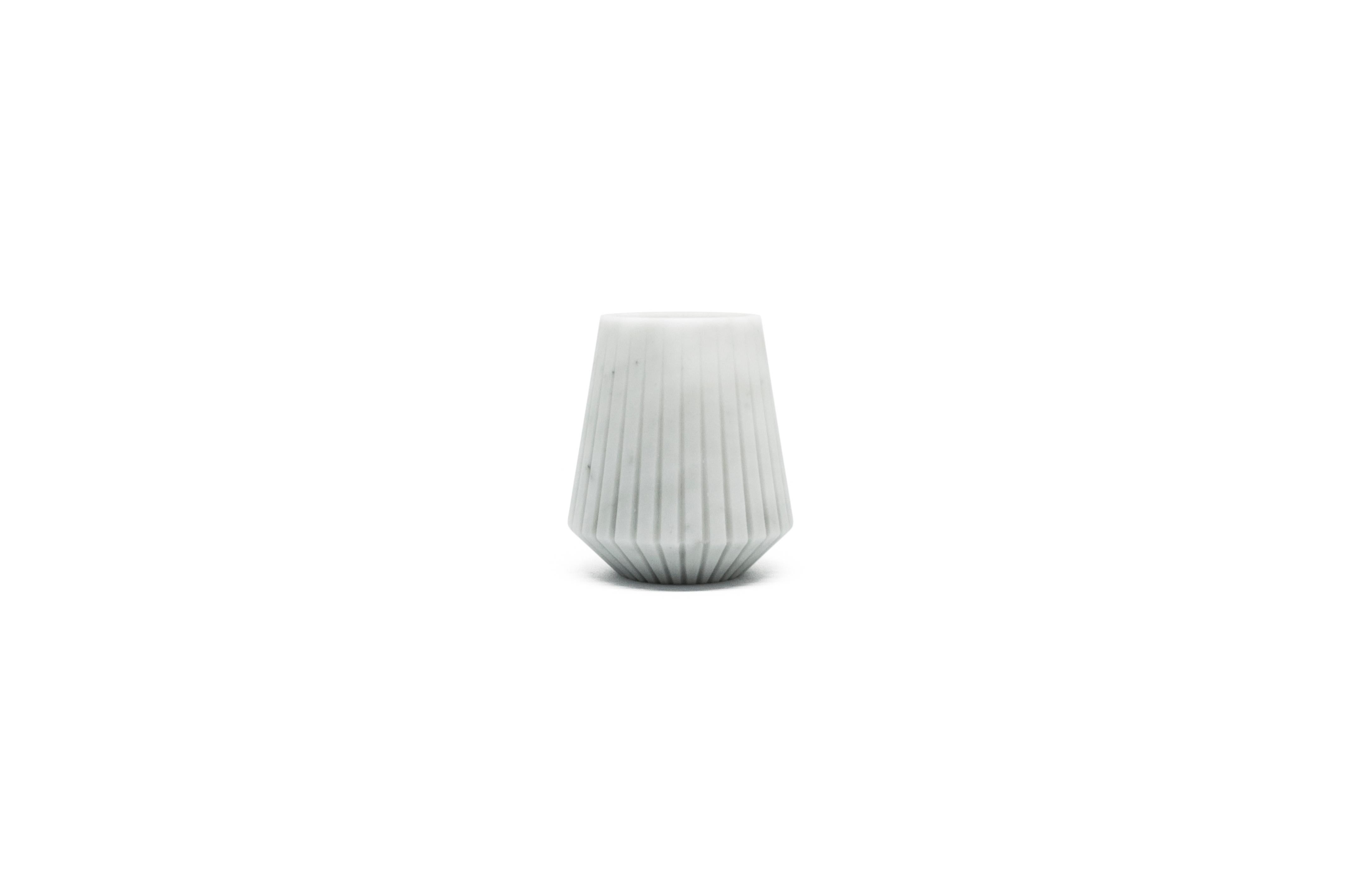 Hand-Crafted Handmade Short Striped Vase in White Carrara Marble For Sale