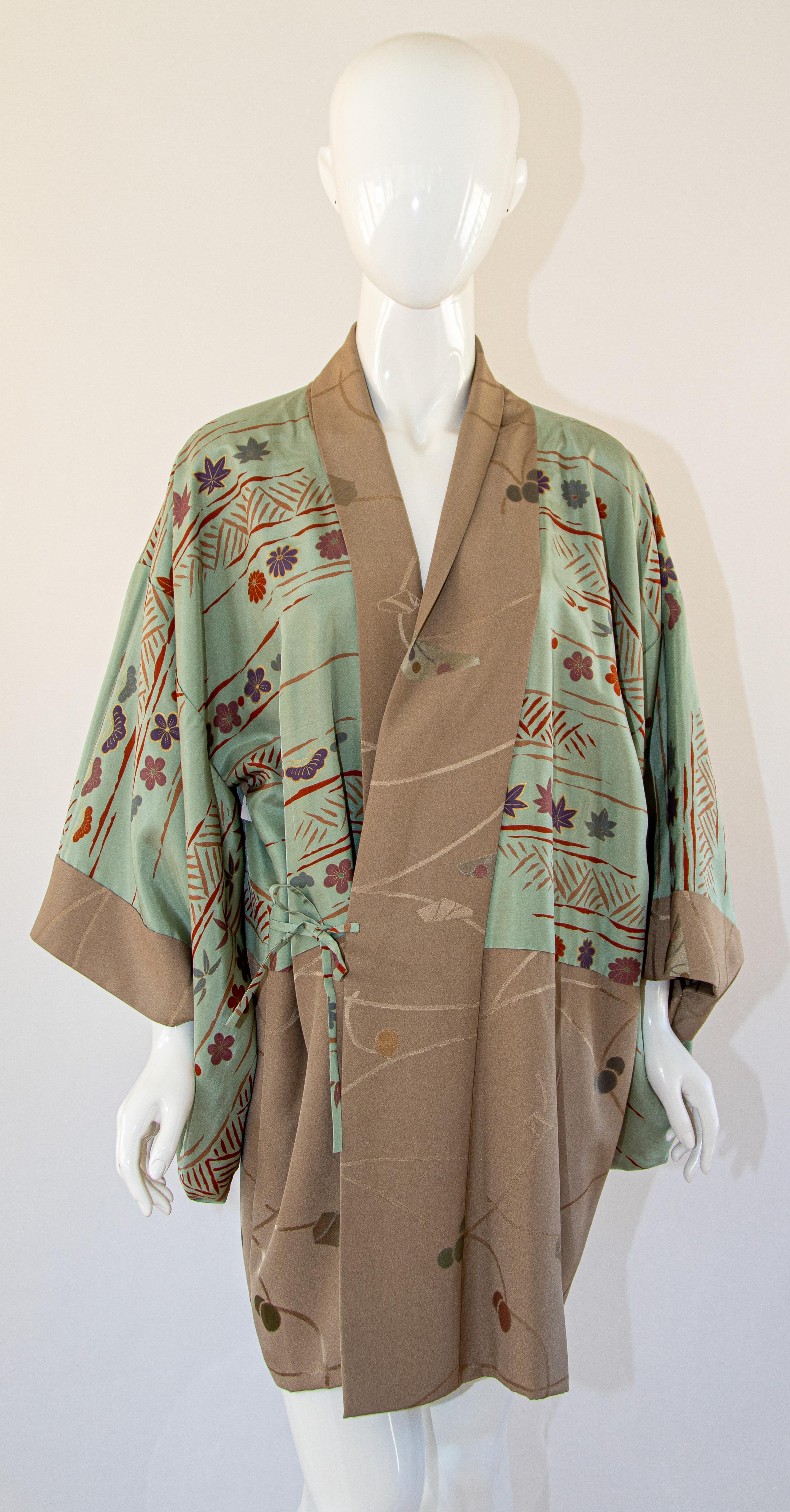 Short Vintage Japanese Kimono Silk Shibori Reversible Jacket 11