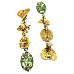 Shoulder cluster YVES SANT LAURENT clip-on earring, rive gauche Paris 1980/90
