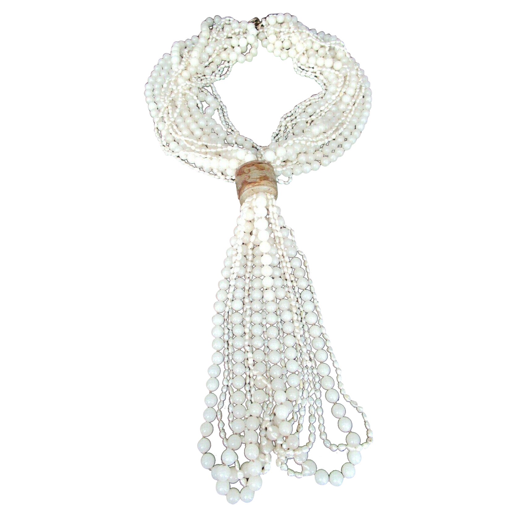 Collar vintage de perlas talladas en cuarzo de varias vueltas Show Stopper