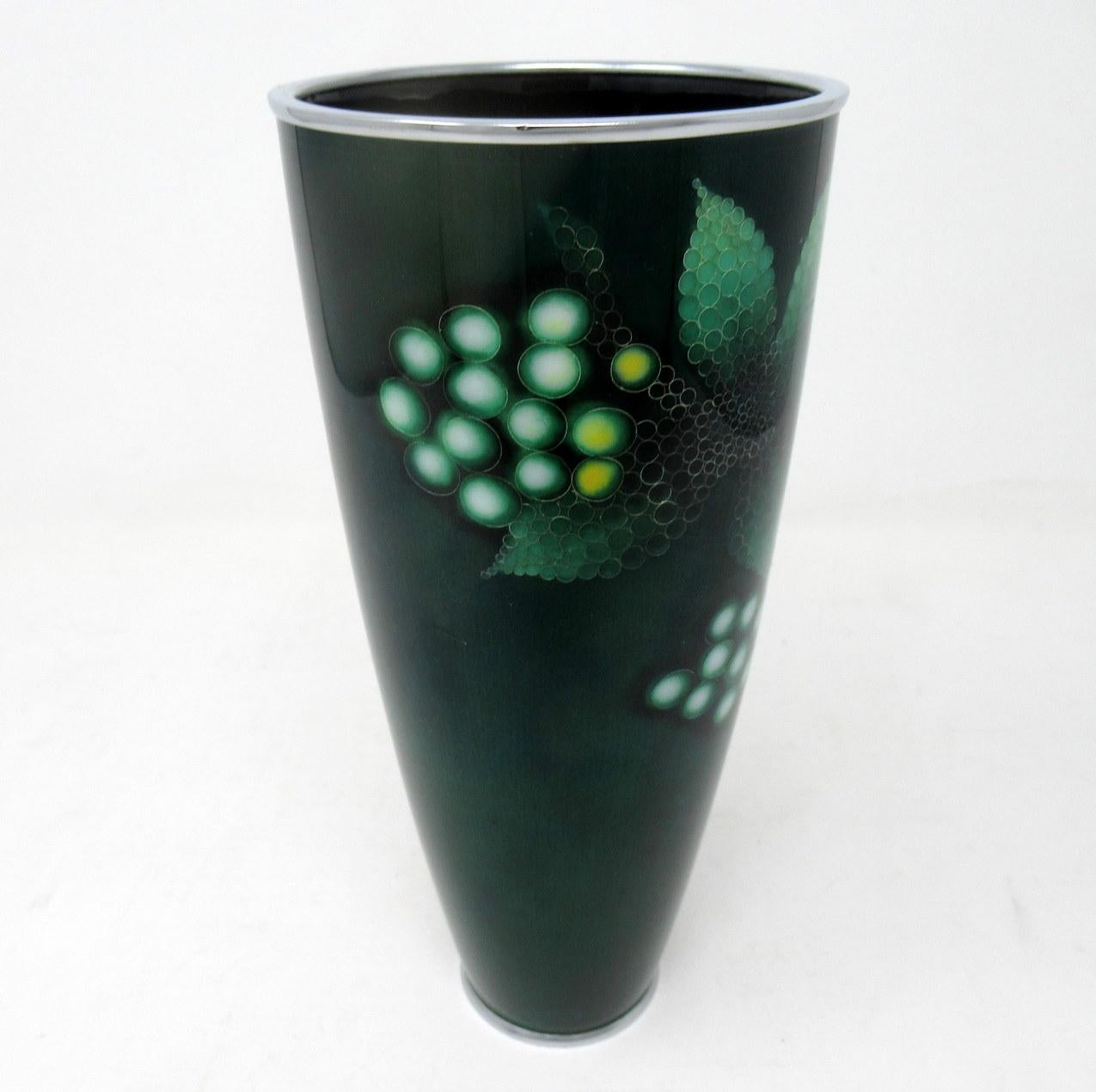 Shōwa Period Cloisonné Japanese Enamel Beaker Flower Vase Urn Ando Nagoya, Japan 1