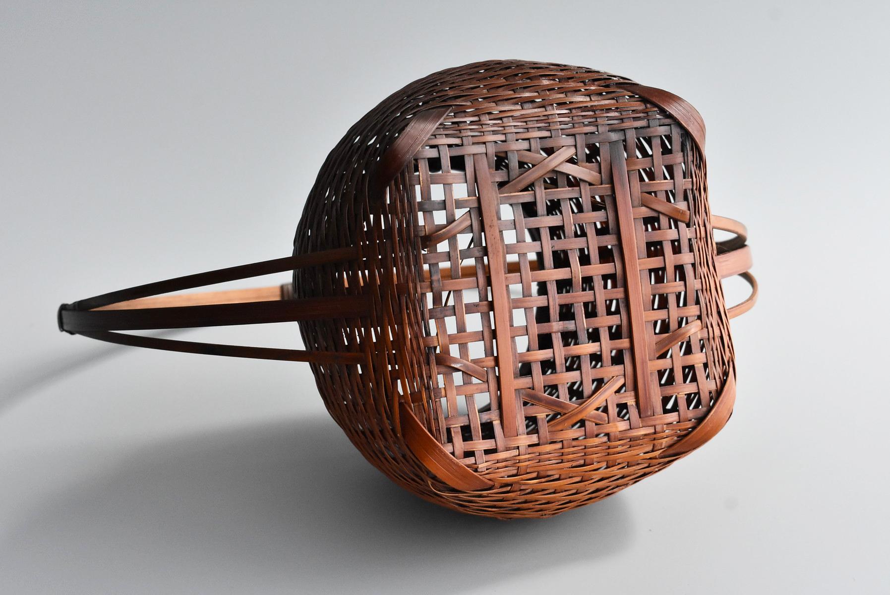 Showa Period in Japan, Small Bamboo Basket / Old Antique Flower Basket /Folk Art 11