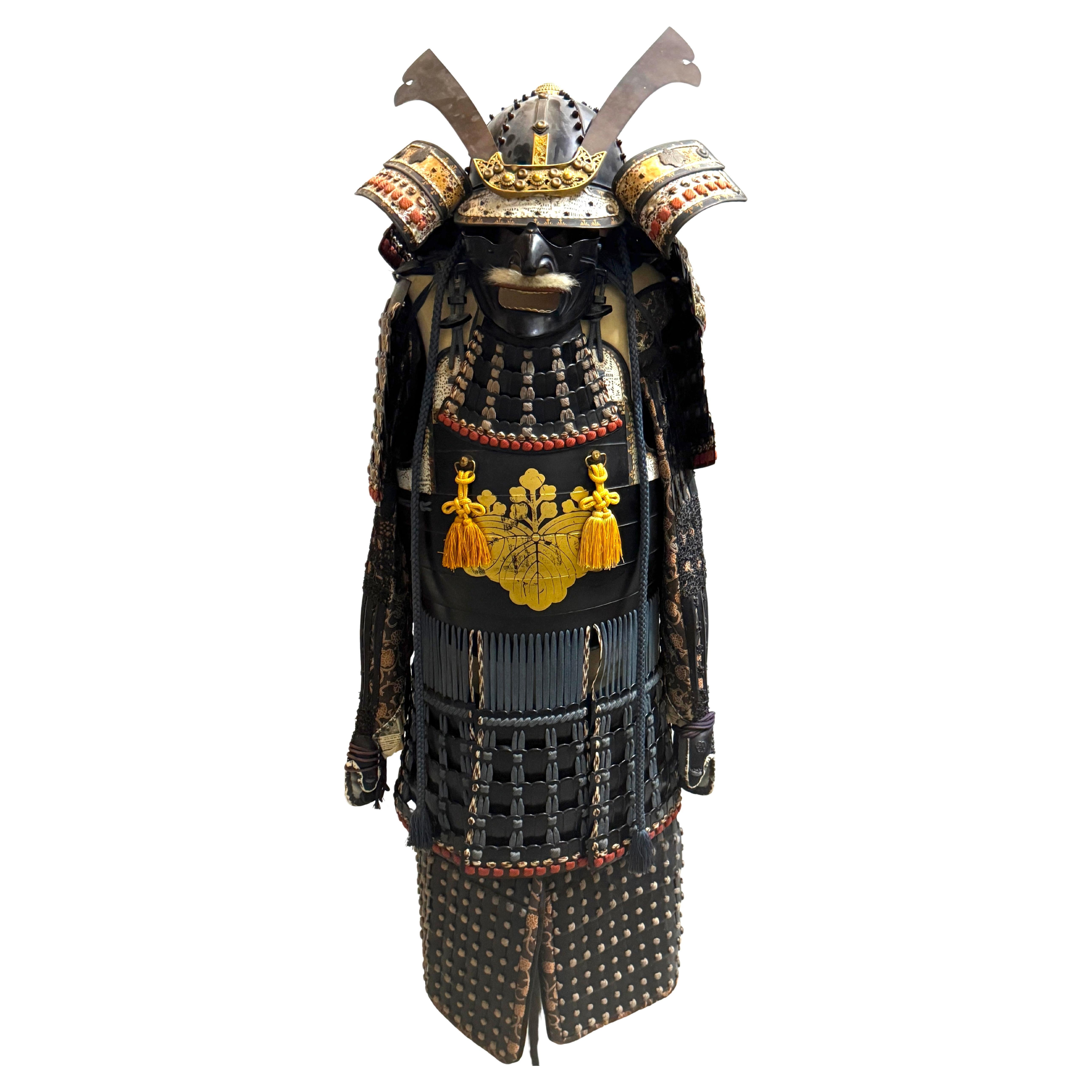 Showa-Period Japanese Samurai Armor (Yoroi), with Paulownia Crest, Post-WWII For Sale