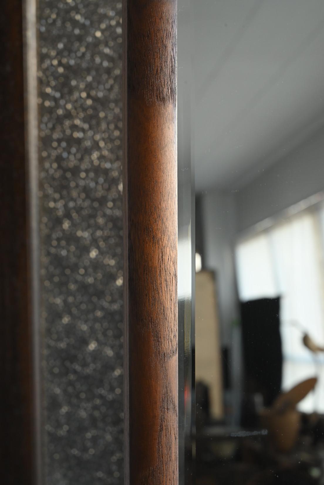 Showa Period Japanese Wooden Stand Mirror / Mulberry Veneer Full-Length Mirror in vendita 7