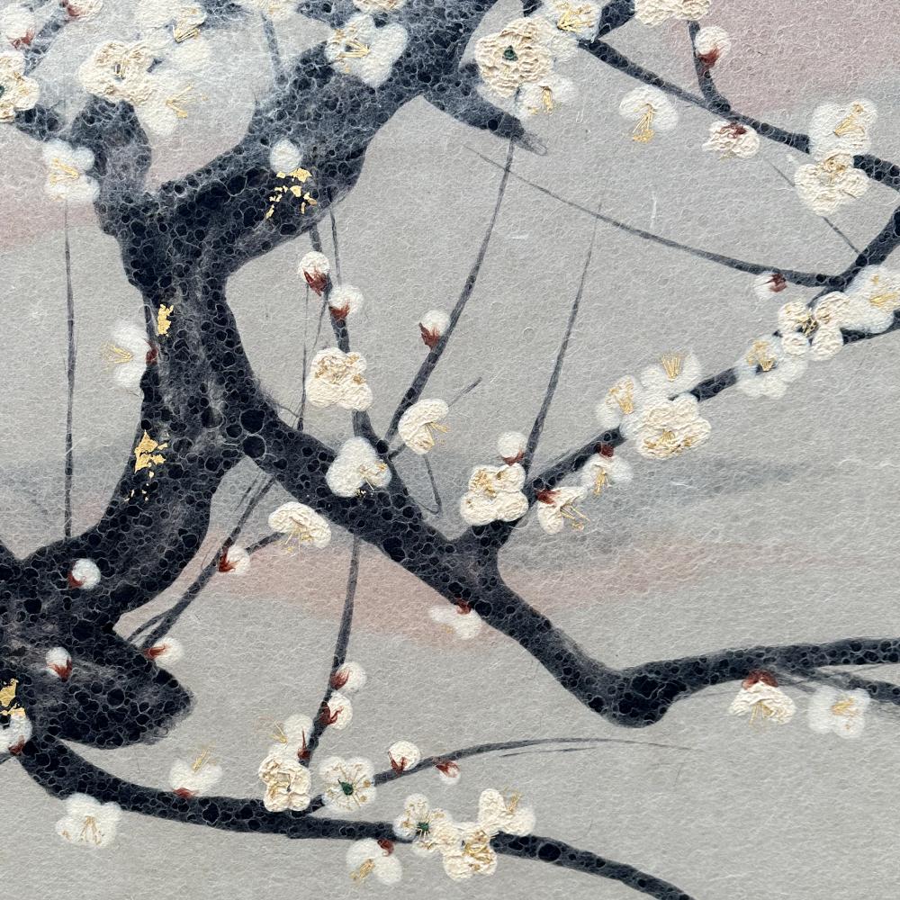 Showa Period Plum Blossoms Fusuma In Excellent Condition For Sale In Fukuoka, JP