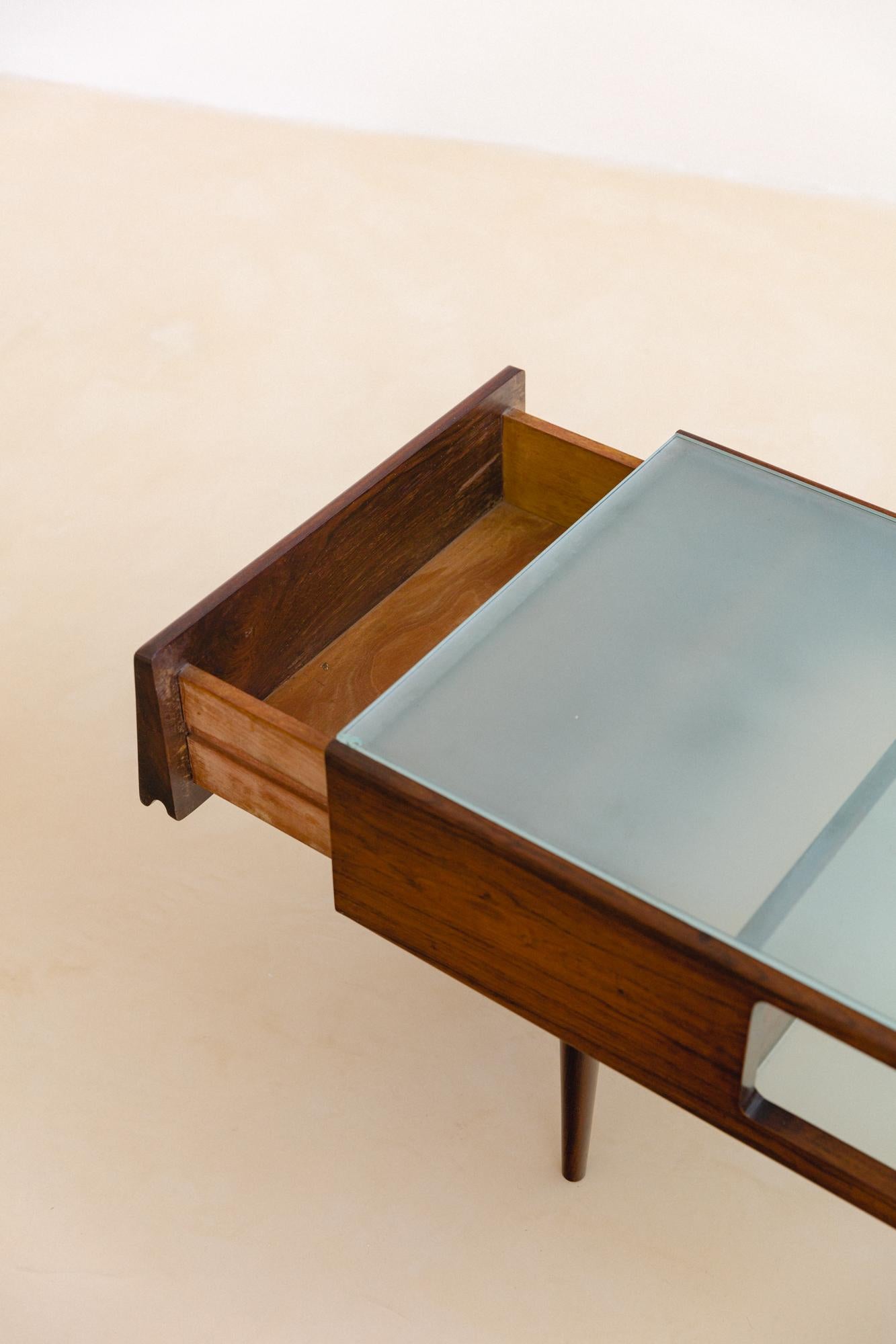 Glass Showcase Coffee Table, Brazilian Rosewood, Carlo Hauner & Martin Eisler, C. 1955 For Sale