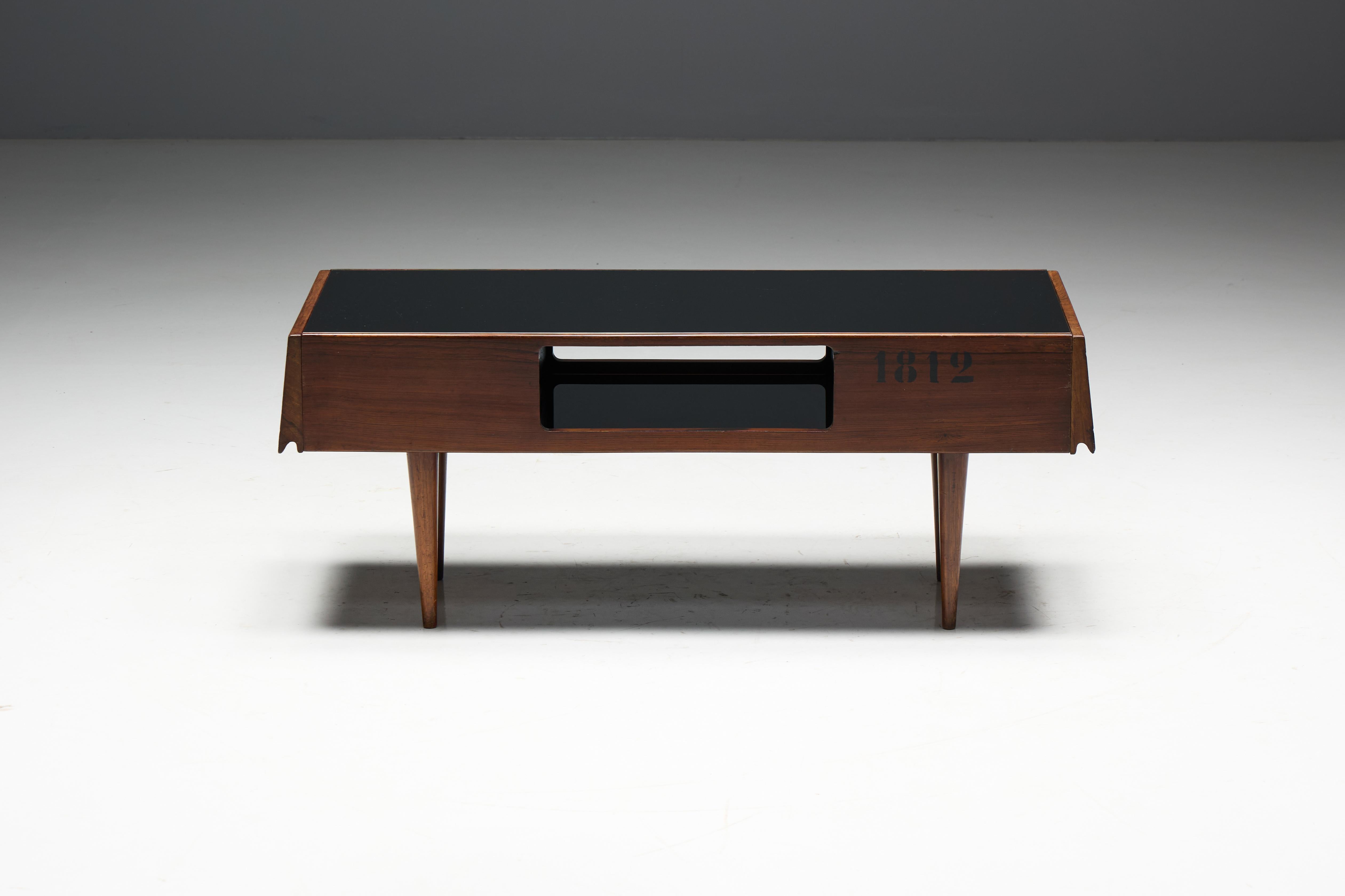 Milieu du XXe siècle Table basse Showcase de Eisler et Hauner pour Forma, Brésil, 1955 en vente