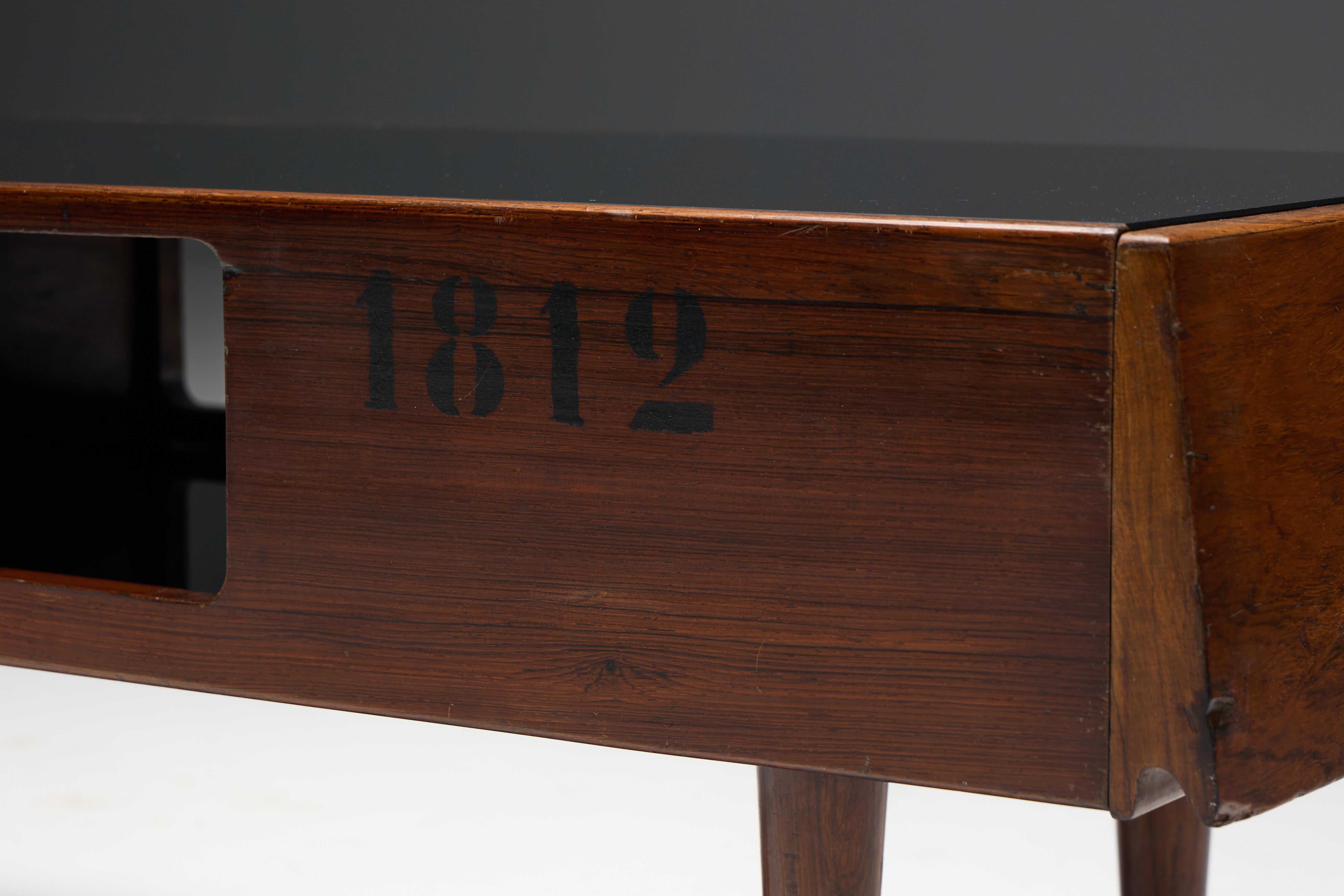 Verre Table basse Showcase de Eisler et Hauner pour Forma, Brésil, 1955 en vente
