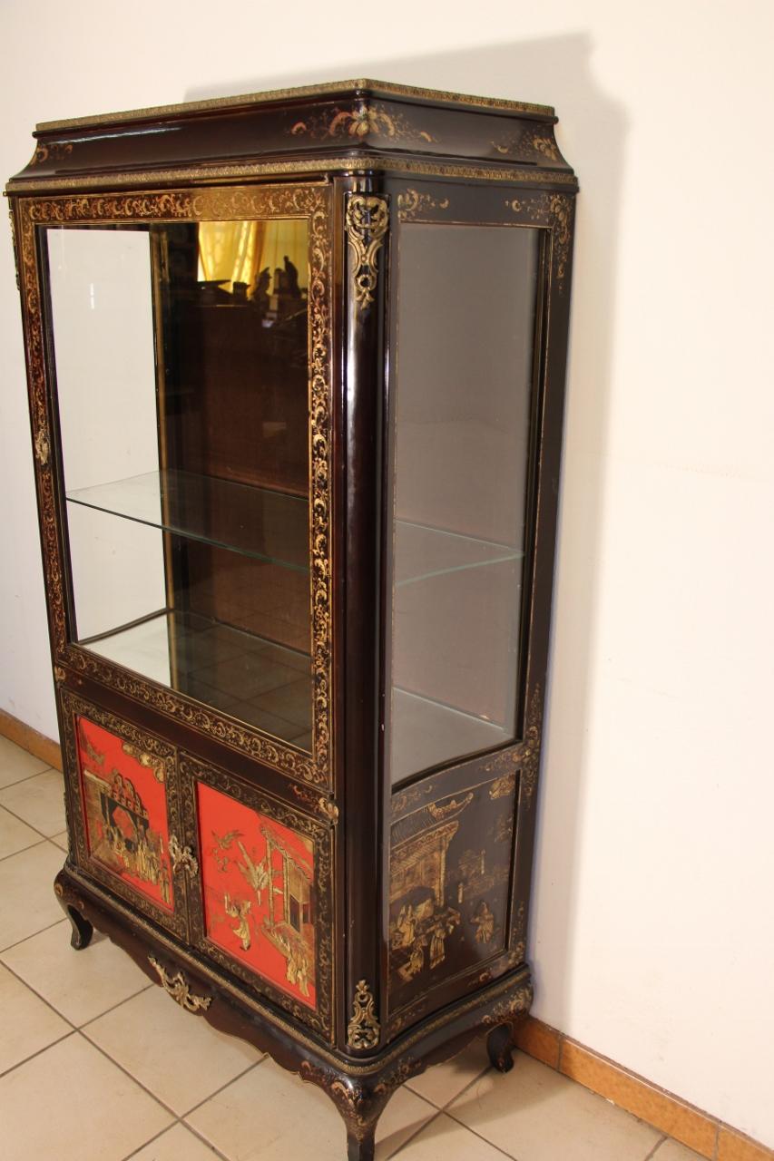 French Showcase Napoleon III En Lac Signed G.durand, Paris For Sale