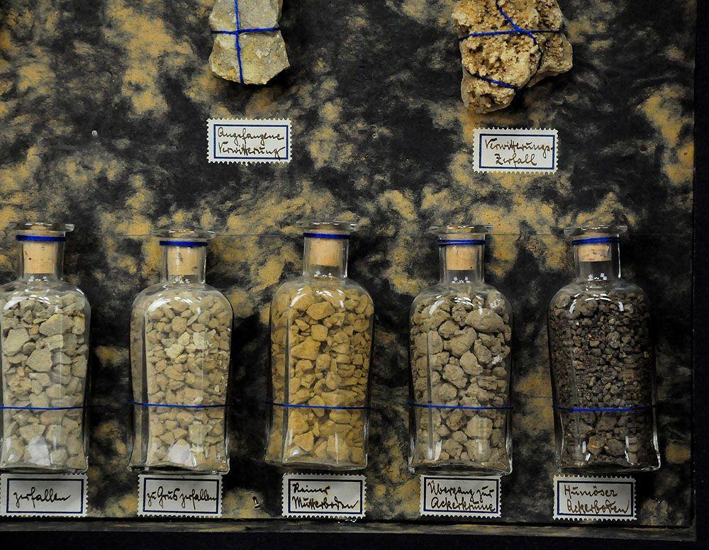 The vintage natural scientific specimen diorama shows the decomposition of rocks behind glass in a wooden case. It was used for class, circa 1930.
Measures: Width 14.37