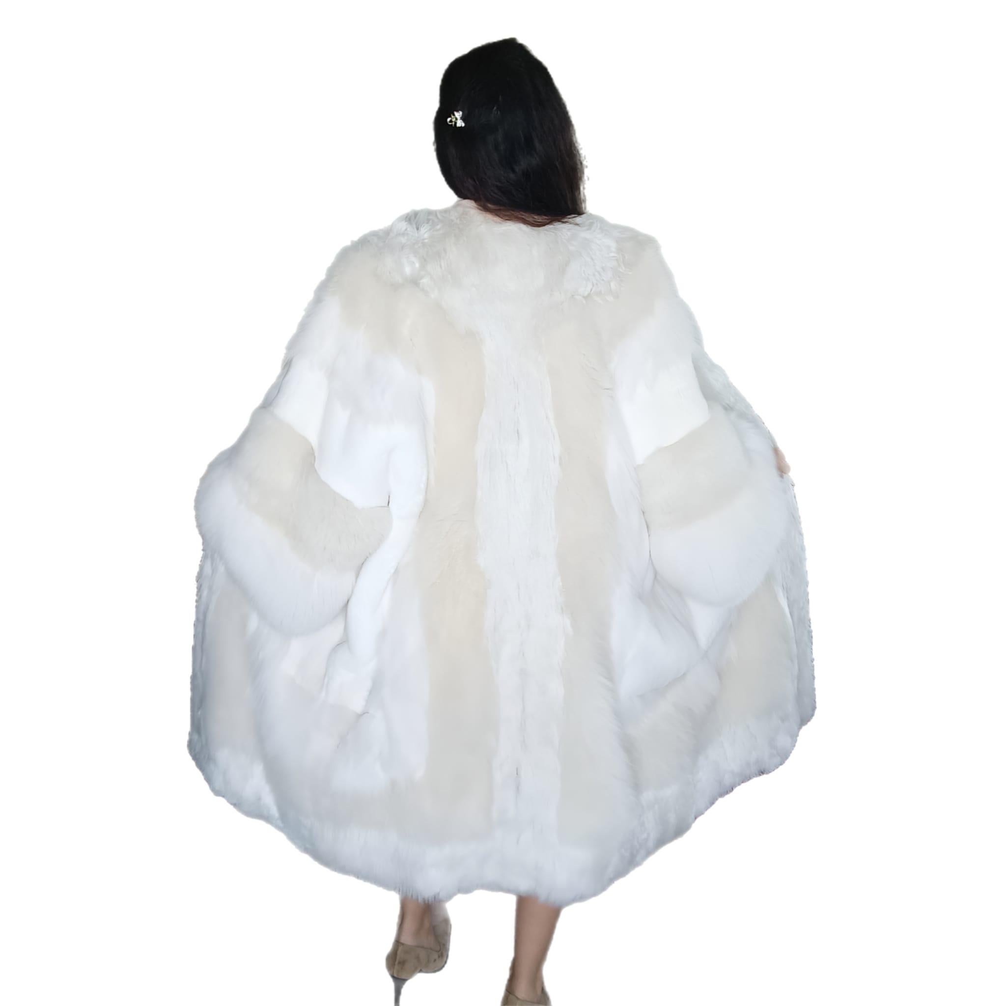 Showroom Dolce & Gabbana mix sheep lamb Fur Coat (Size 16 - L) For Sale 1