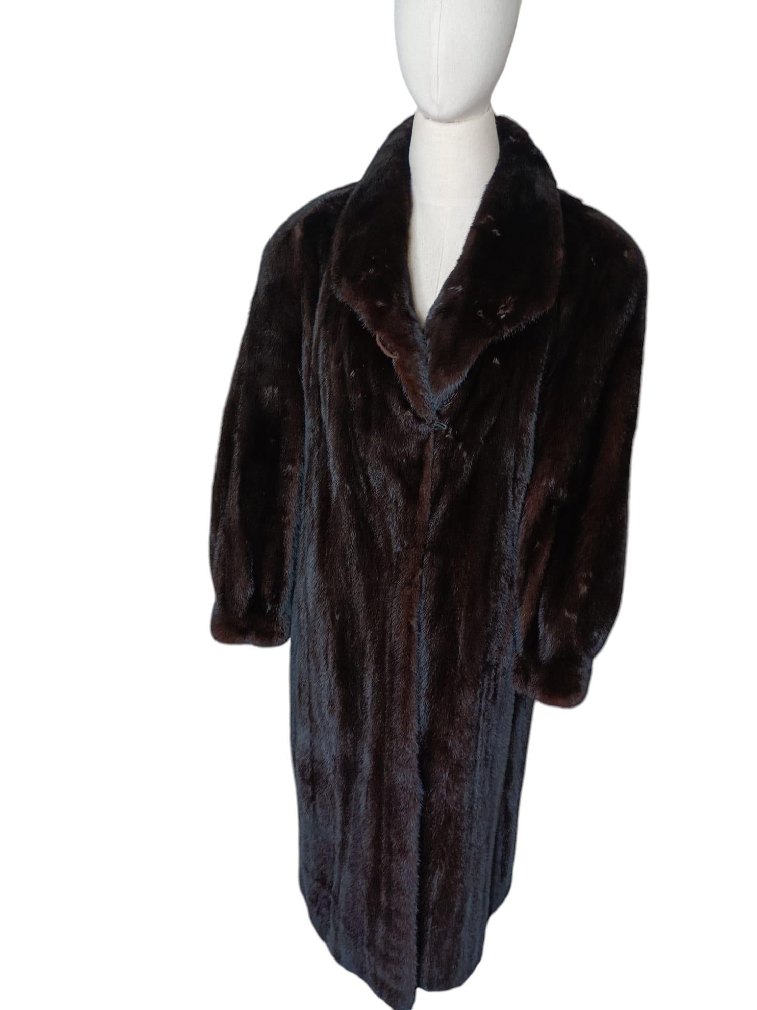 Cappotto in pelliccia di visone Showroom Ranch (taglia 16 XL) in vendita 5