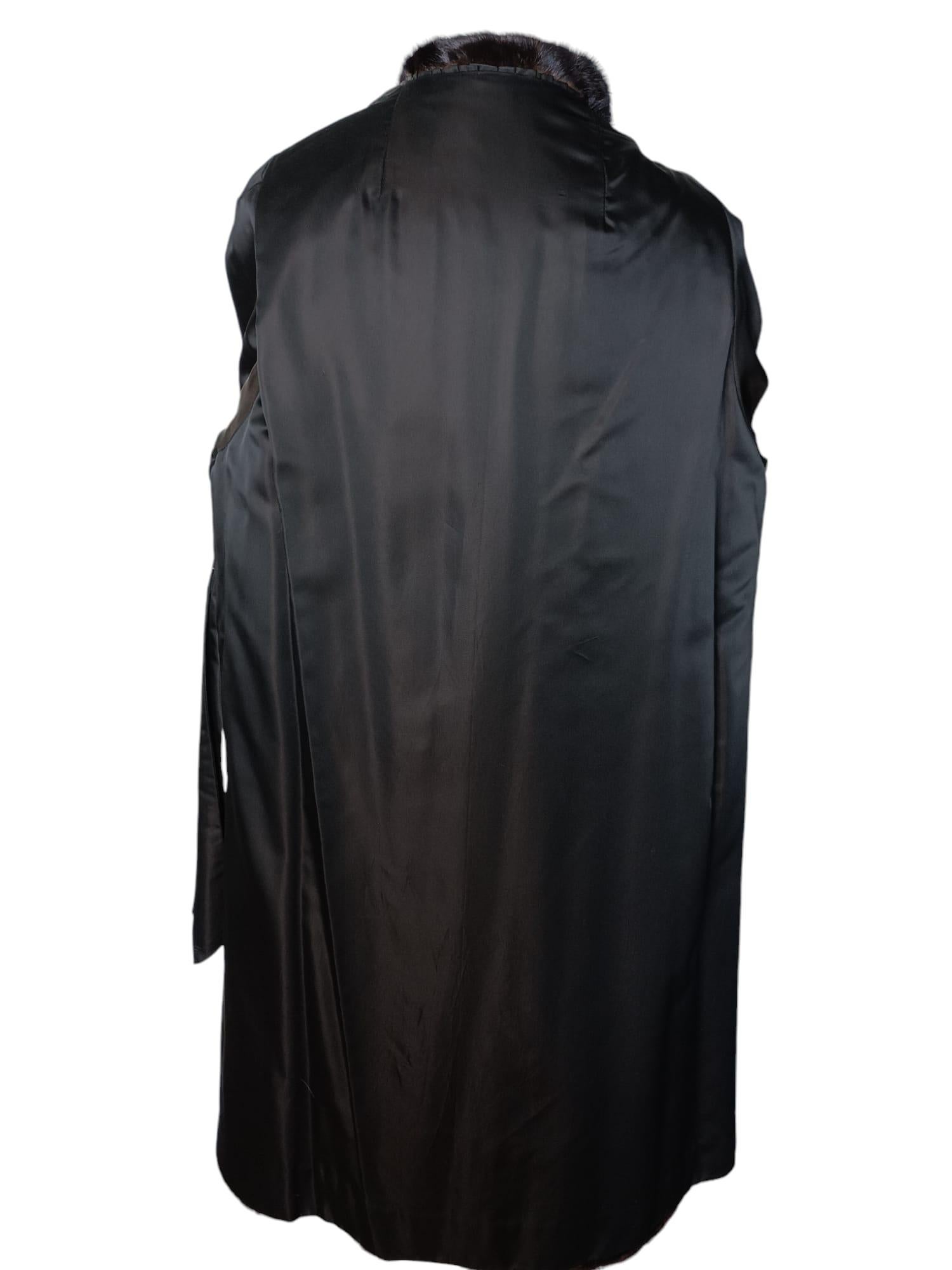 Cappotto in pelliccia di visone Showroom Ranch (taglia 16 XL) in vendita 7
