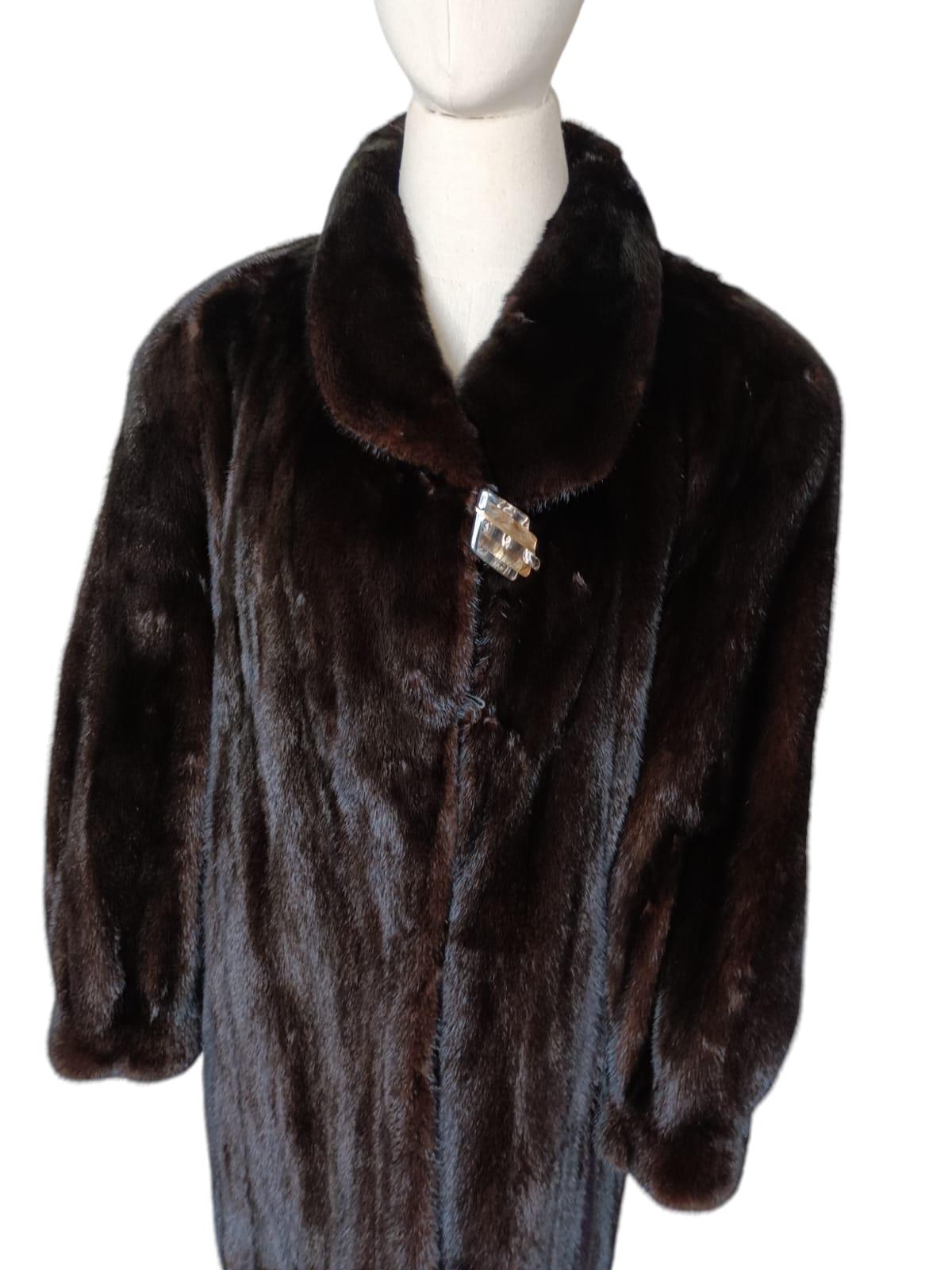 Cappotto in pelliccia di visone Showroom Ranch (taglia 16 XL) in vendita 1