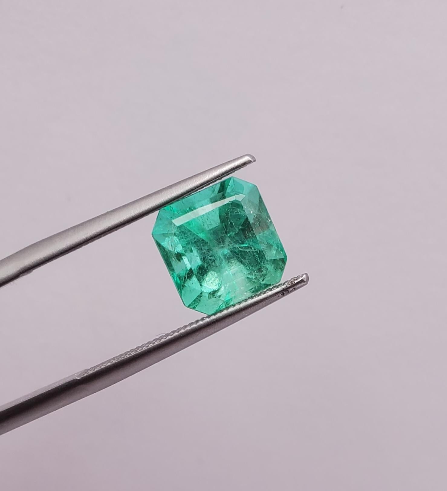 Women's or Men's Showstopping 2.93ct Octagonal Cut Natural Emerald GIA Certified