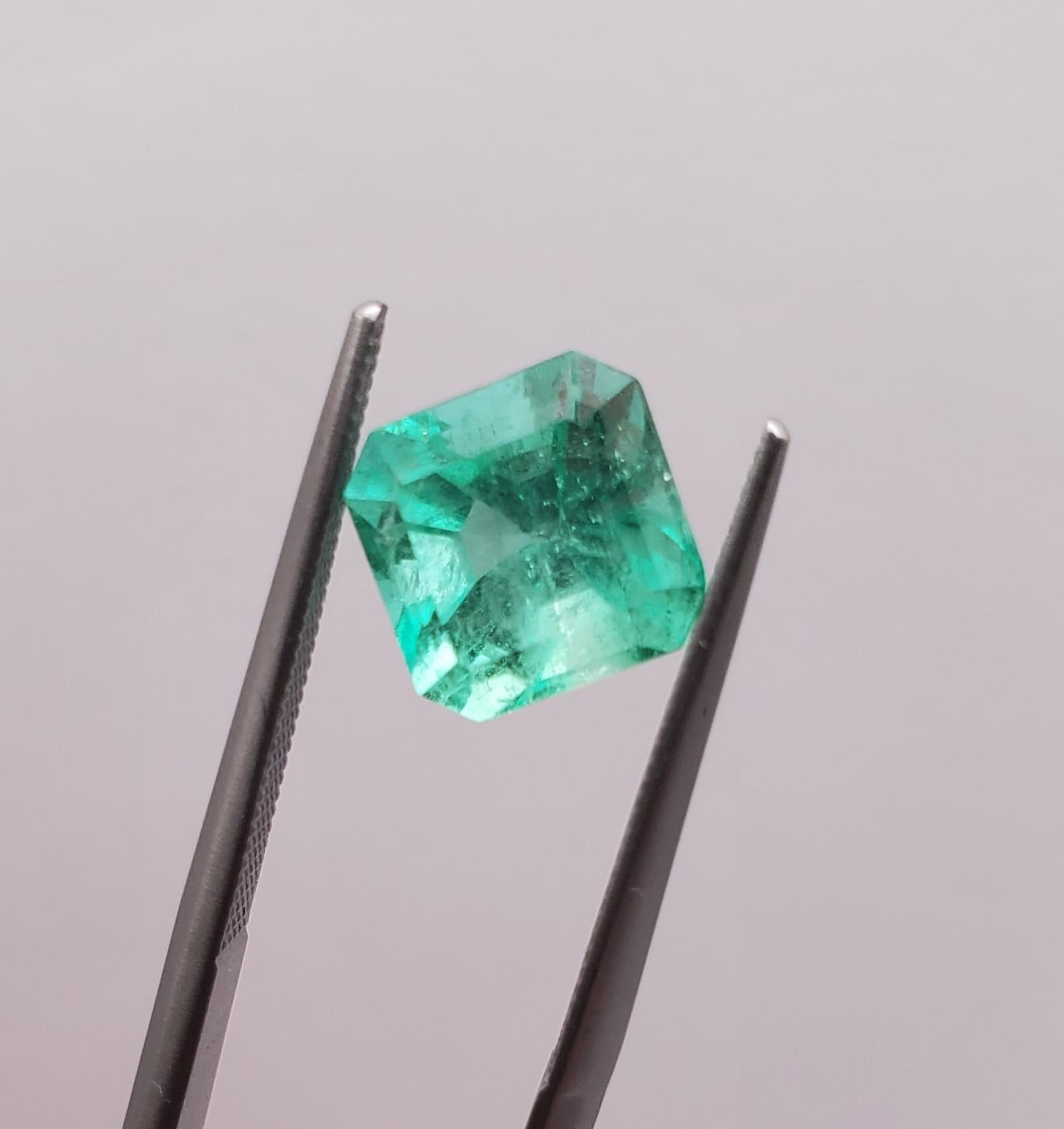 Showstopping 2.93ct Octagonal Cut Natural Emerald GIA Certified 2