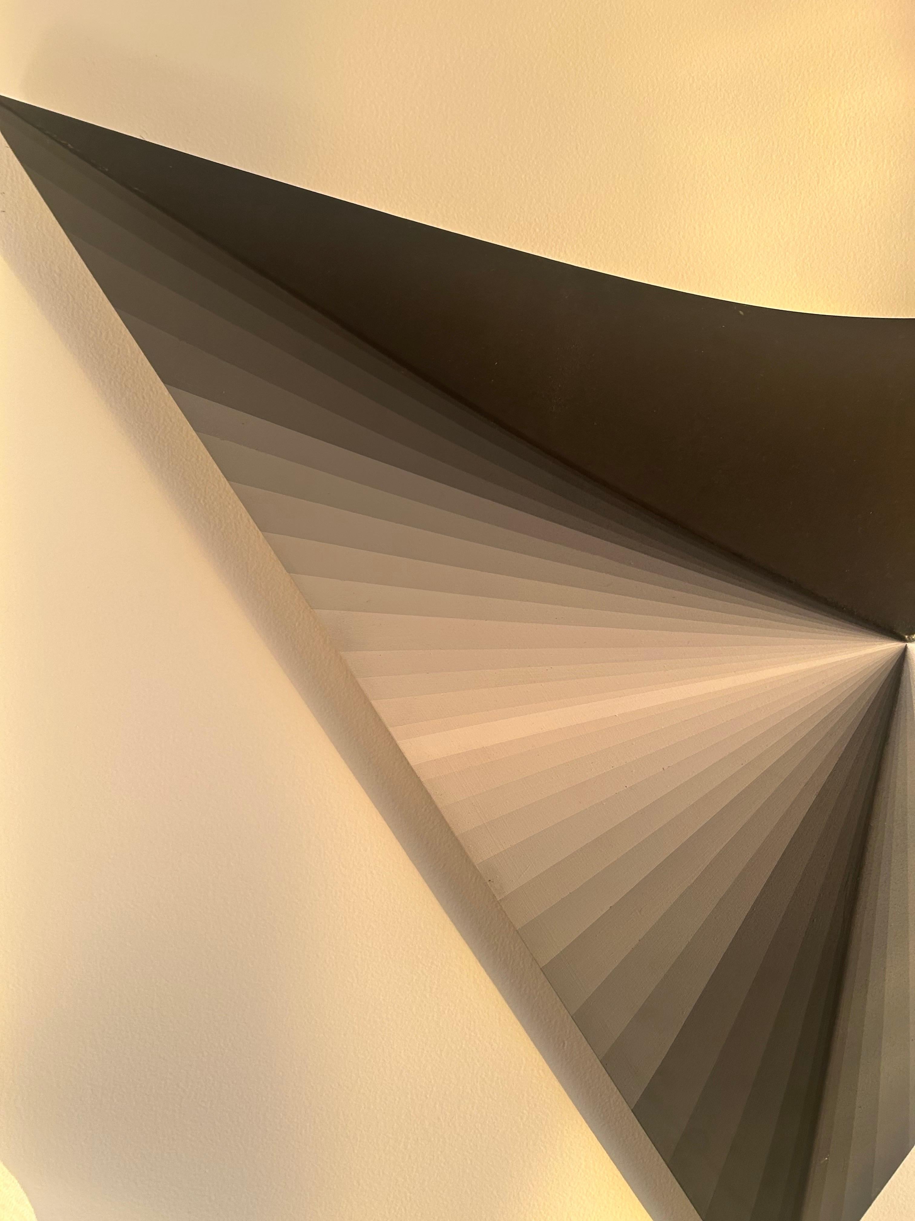 Acrilico geometrico tridimensionale su tela intitolato 