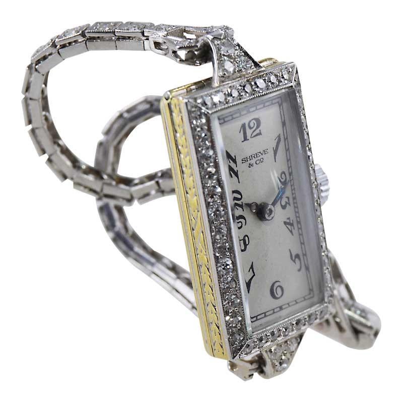 Shreve & Co. 18Kt. Art Deco Damenuhr mit Diamant-Lünette aus den 1920er Jahren, einfarbig 3