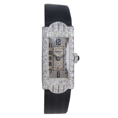 Shreve & Co. Montre pour femme Art Déco en platine et diamants des années 1930