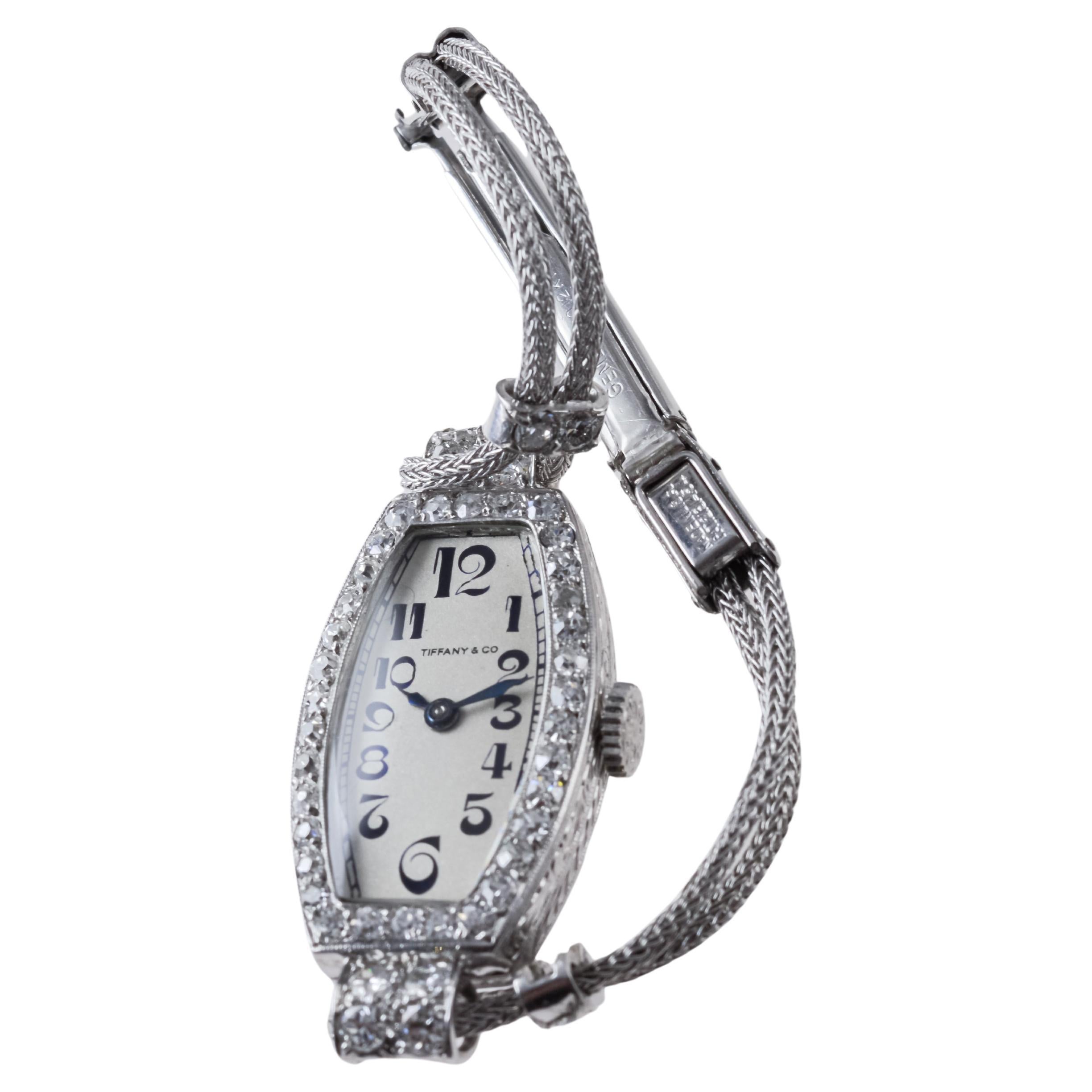Tiffany & Co. Montre pour dames Art Deco circa 1920 en vente 4