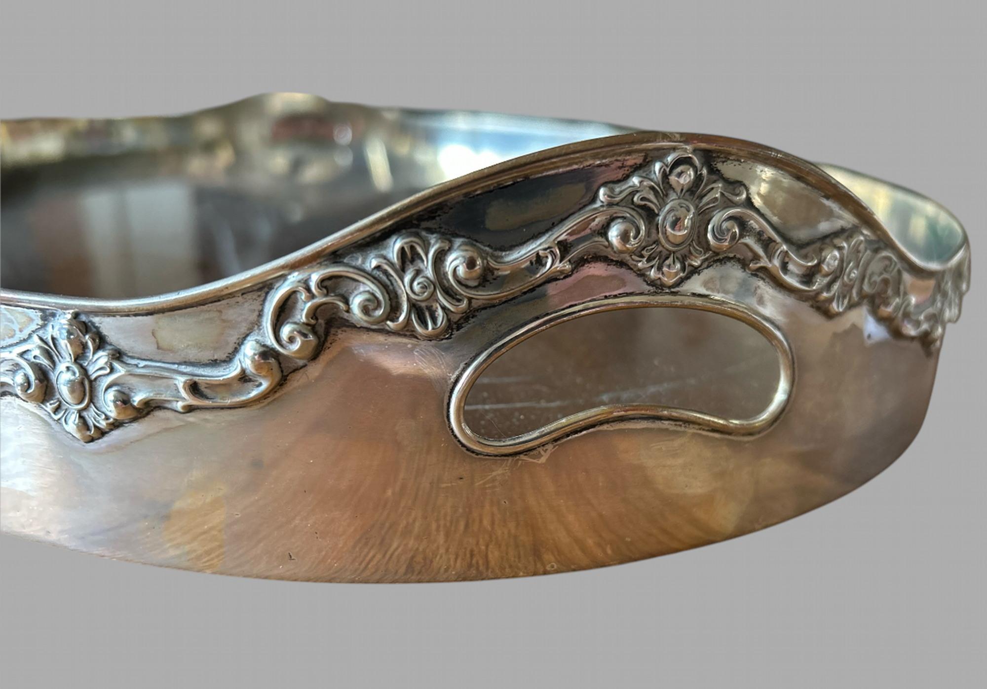 Shreve & Co Large Sterling Mahogany Glass Overlay Gallery Tray - C 1910 In Good Condition For Sale In Pewsey, GB