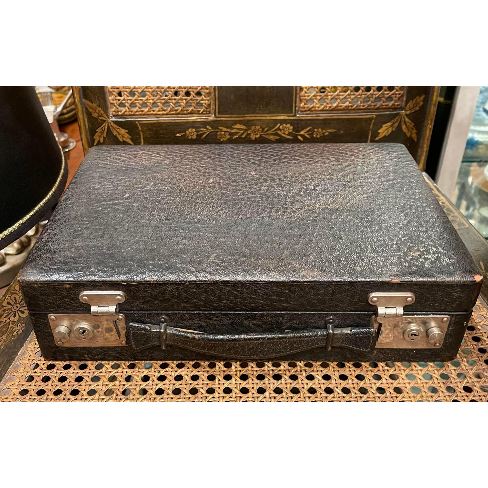 20th Century Shreve & Co Sterling Silver Vanity Travel Dresser Set in Leather Case, 1930s For Sale