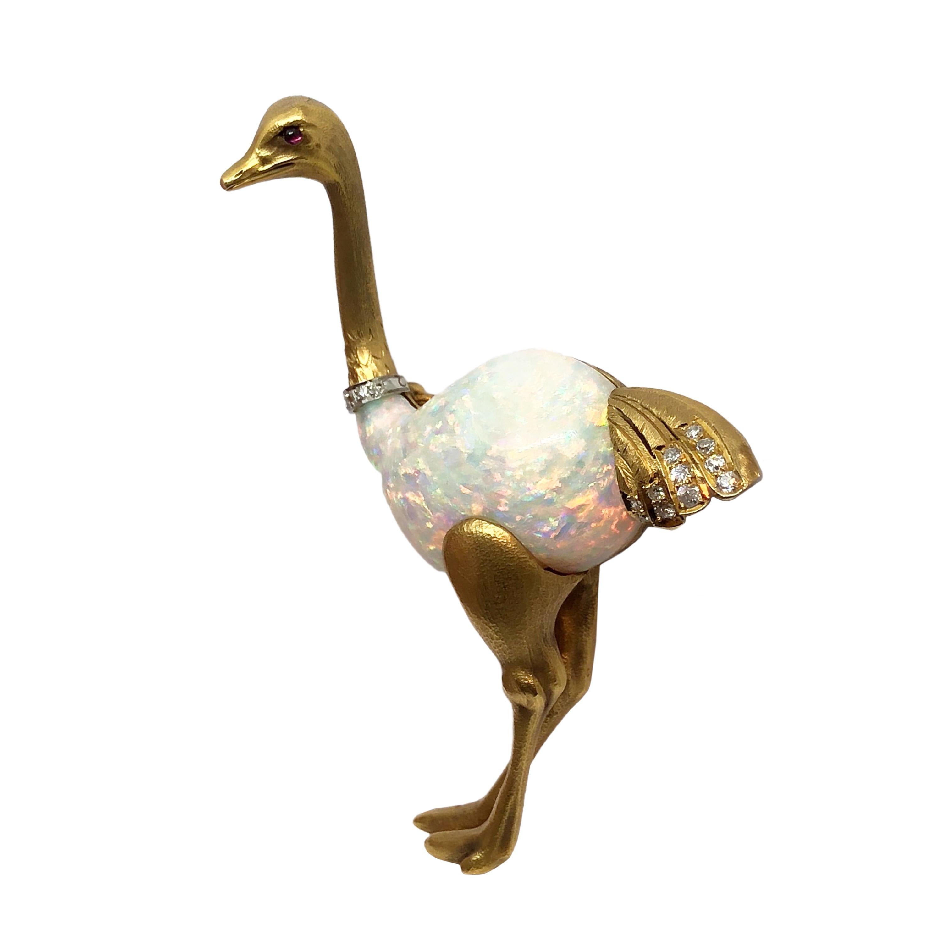 Shreve & Co. Gold and Opal Ostrich Art Nouveau Brooch In Excellent Condition In Chicago, IL
