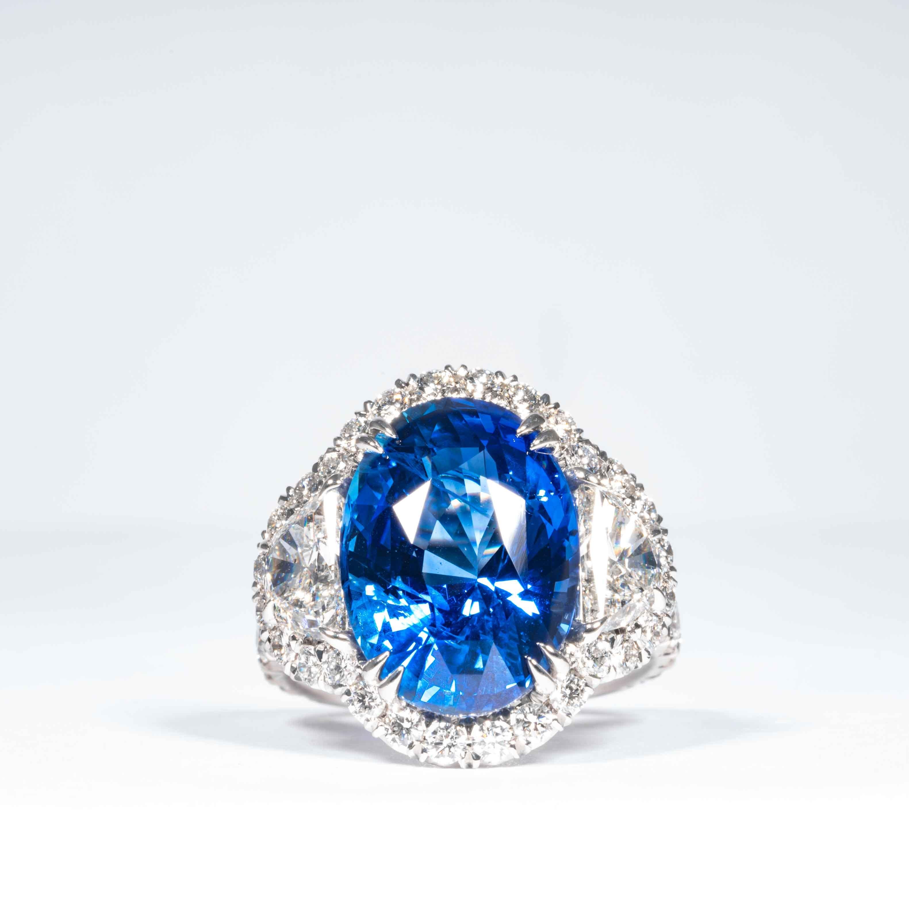 Shreve, Crump & Low 12,38 Karat Blauer Saphir und Diamant Platinring (Ovalschliff) im Angebot