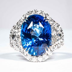 Shreve, Crump & Low 12.38 Carat Blue Sapphire Sapphire and Diamond Platinum Ring