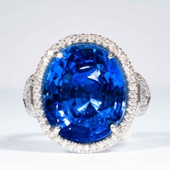 Shreve, Crump & Low 20.86 Carat Blue Sapphire Sapphire and Diamond Platinum Ring