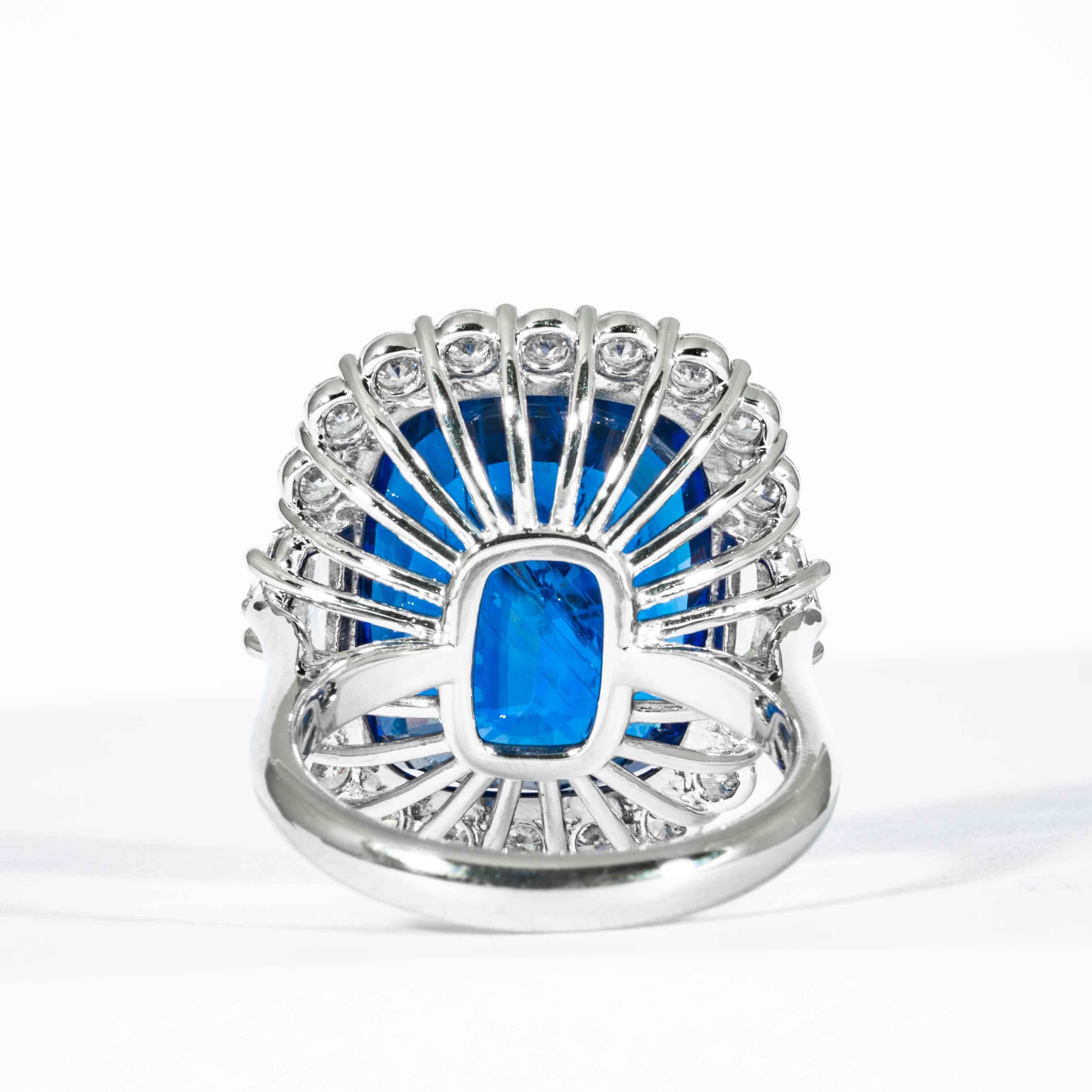 Cushion Cut Shreve, Crump & Low 25.43 Carat Blue Sapphire Sapphire and Diamond Platinum Ring For Sale