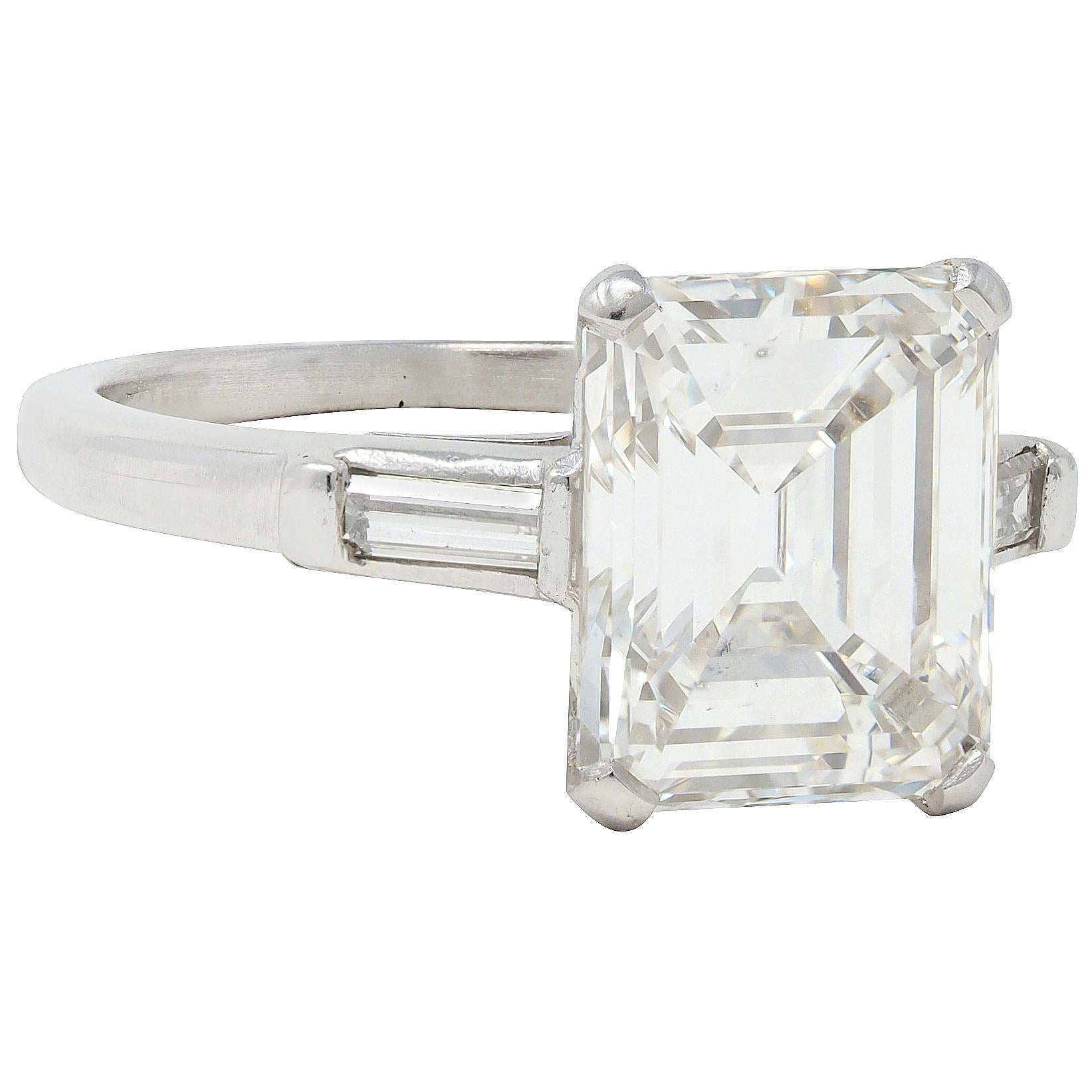 Shreve, Crump & Low Anillo de compromiso vintage de platino con diamante esmeralda de 3,83 CTW GIA Corte esmeralda en venta
