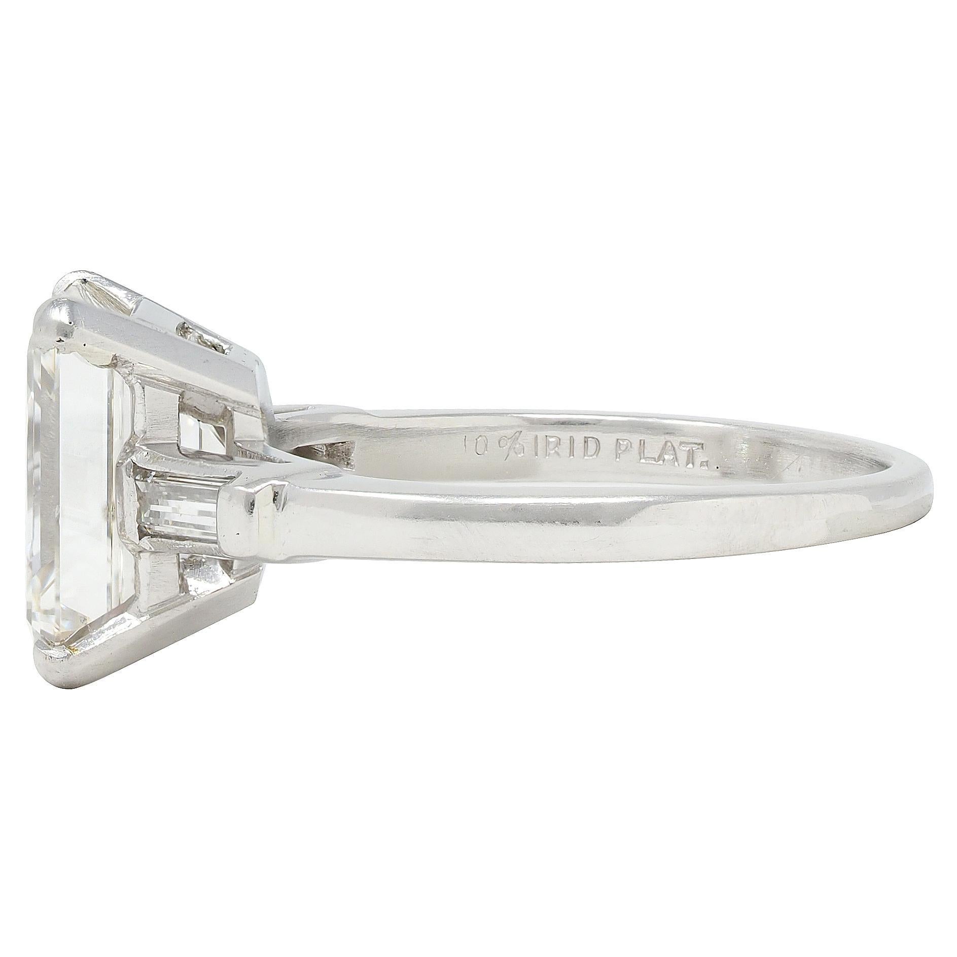 Shreve, Crump & Low Anillo de compromiso vintage de platino con diamante esmeralda de 3,83 CTW GIA en venta 1