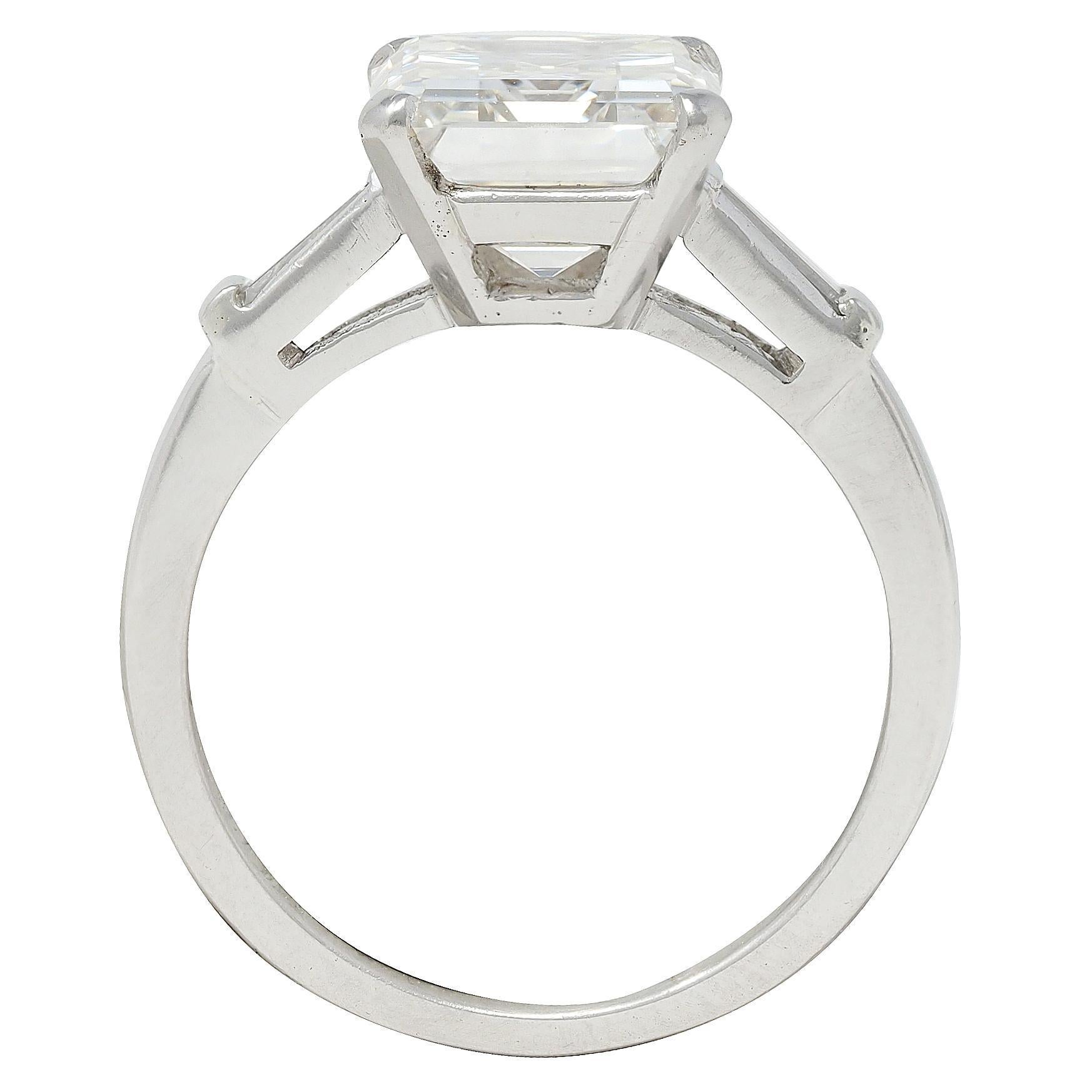 Shreve, Crump & Low Anillo de compromiso vintage de platino con diamante esmeralda de 3,83 CTW GIA en venta 4