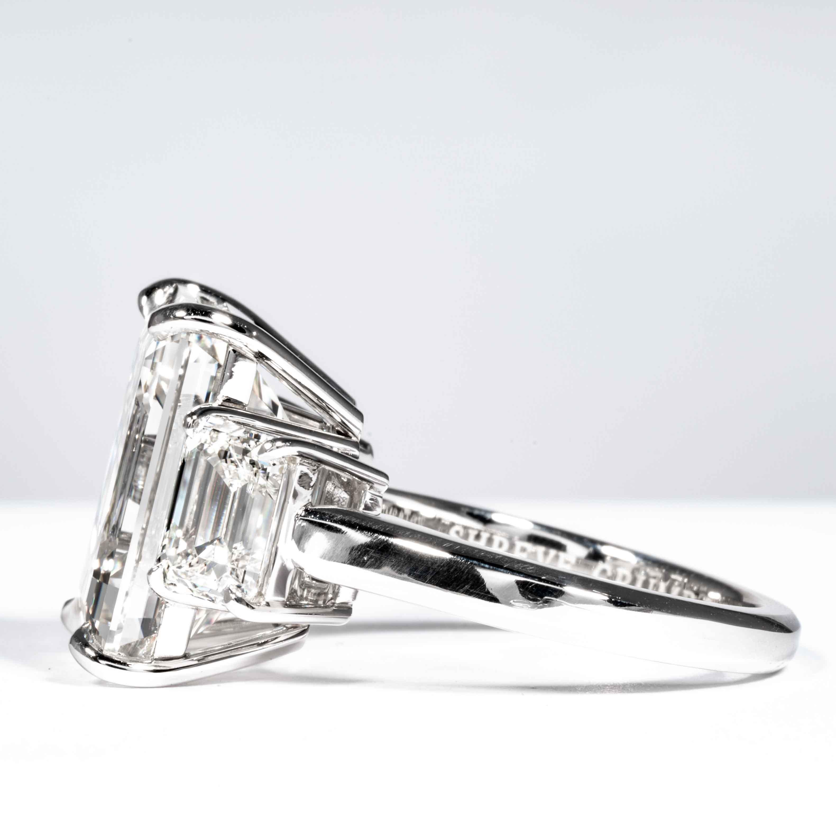 Shreve, Crump & Low GIA Certified 10.75 Carat K VS2 Emerald Cut Diamond Ring In New Condition For Sale In Boston, MA
