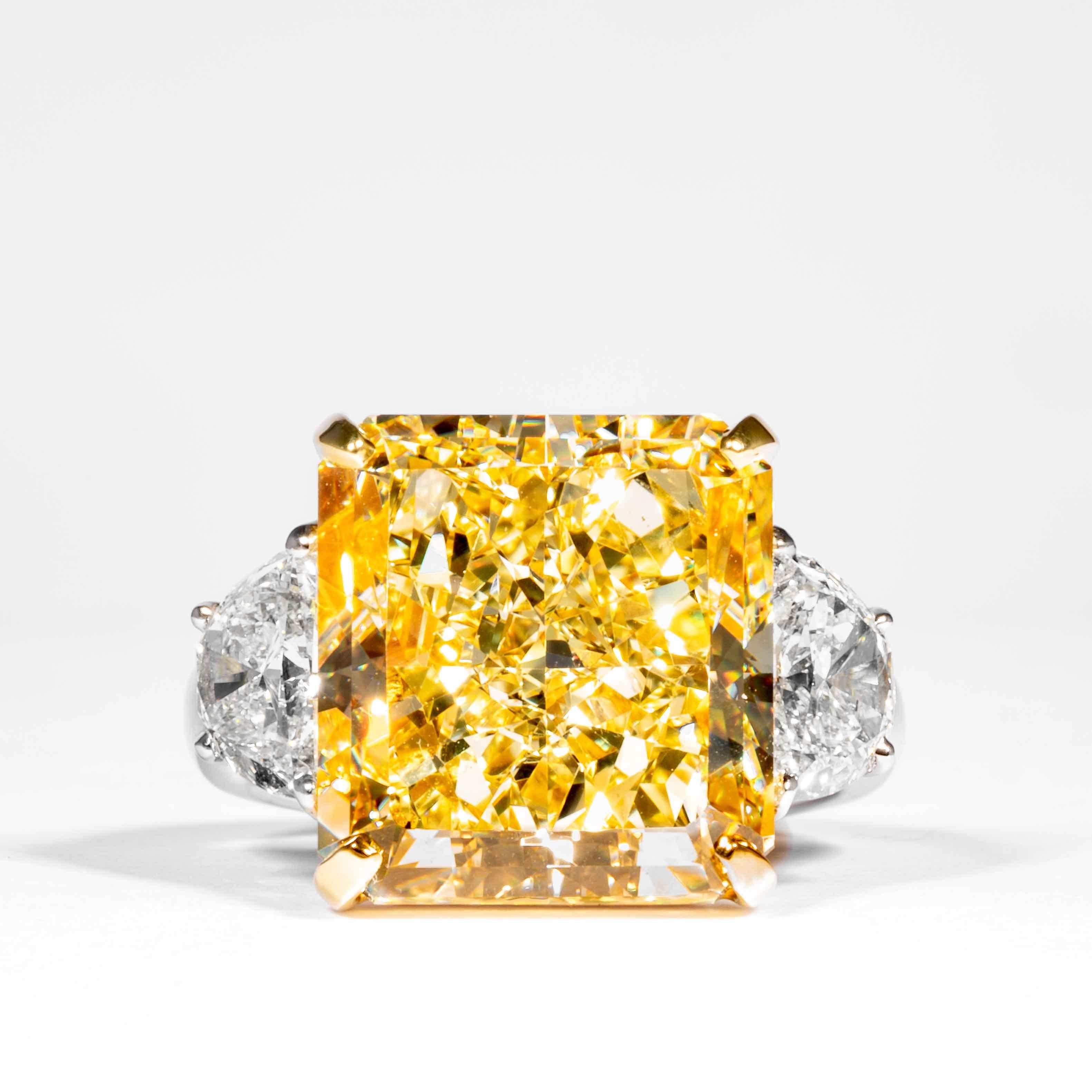 Radiant Cut Shreve, Crump & Low GIA Certified 14.63 Carat Fancy Yellow Radiant Diamond Ring For Sale