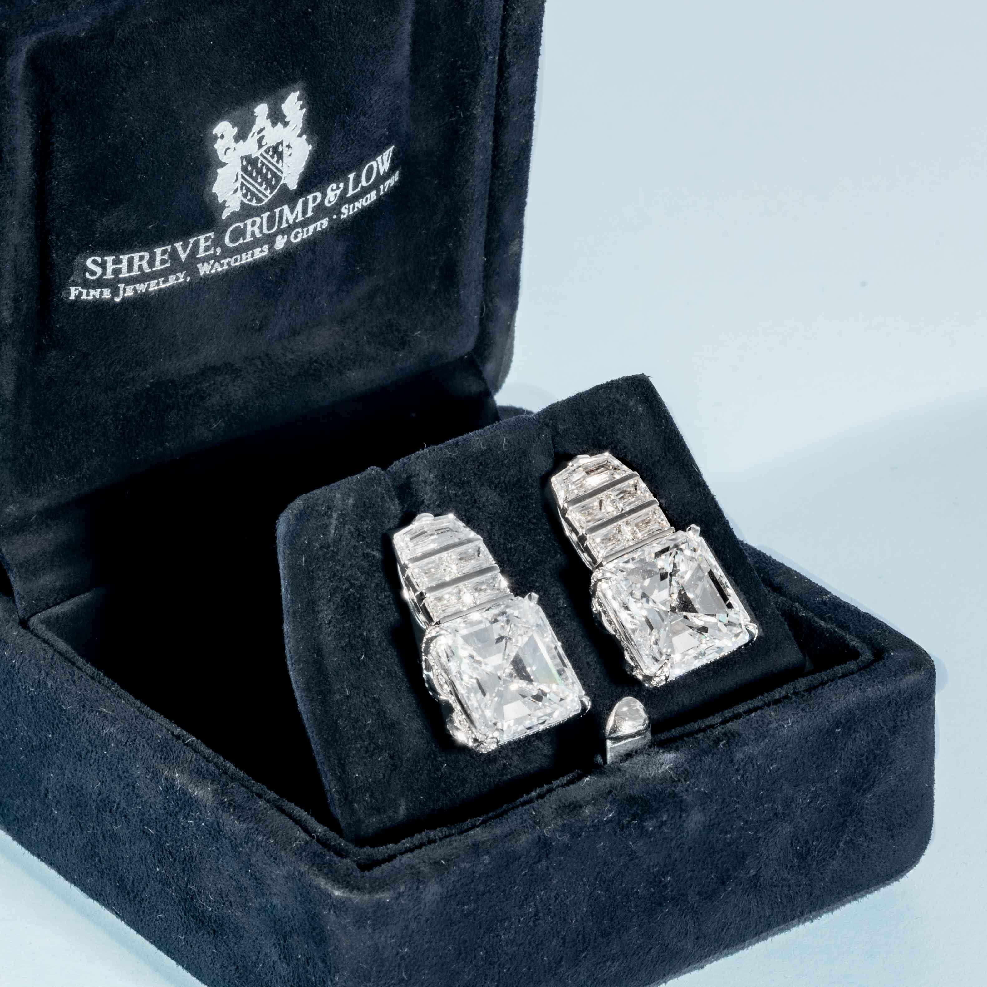 Shreve, Crump & Low, GIA-zertifizierte 18,21 Karat Asscher-Schliff Diamant-Tropfen-Ohrringe im Angebot 3