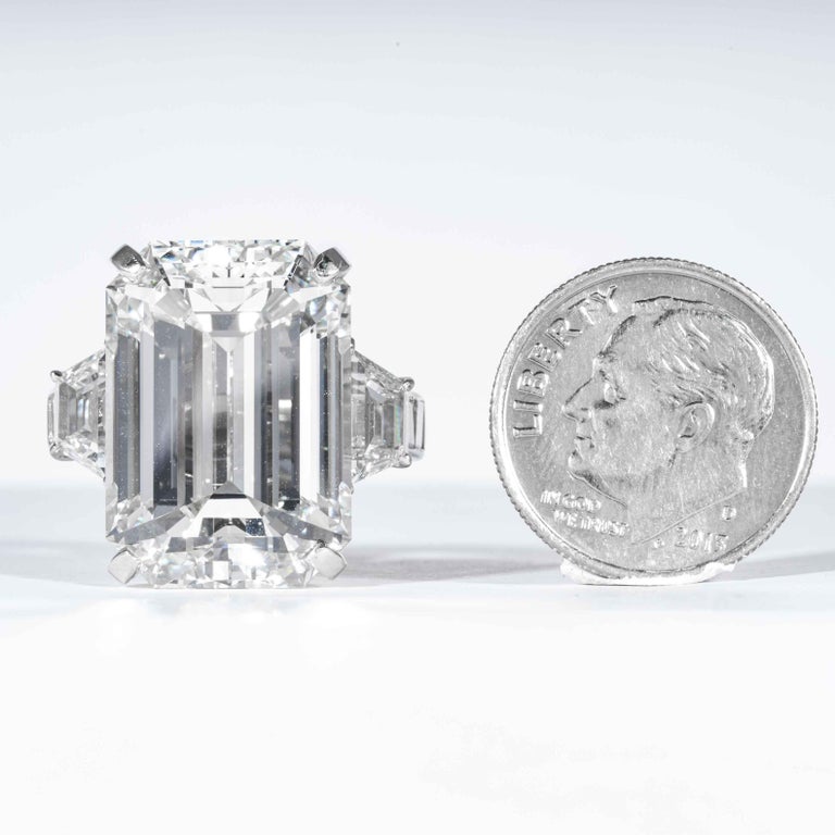 Shreve, Crump & Low GIA Certified 22.02 Carat J VS2 Emerald Cut Diamond Ring For Sale 8