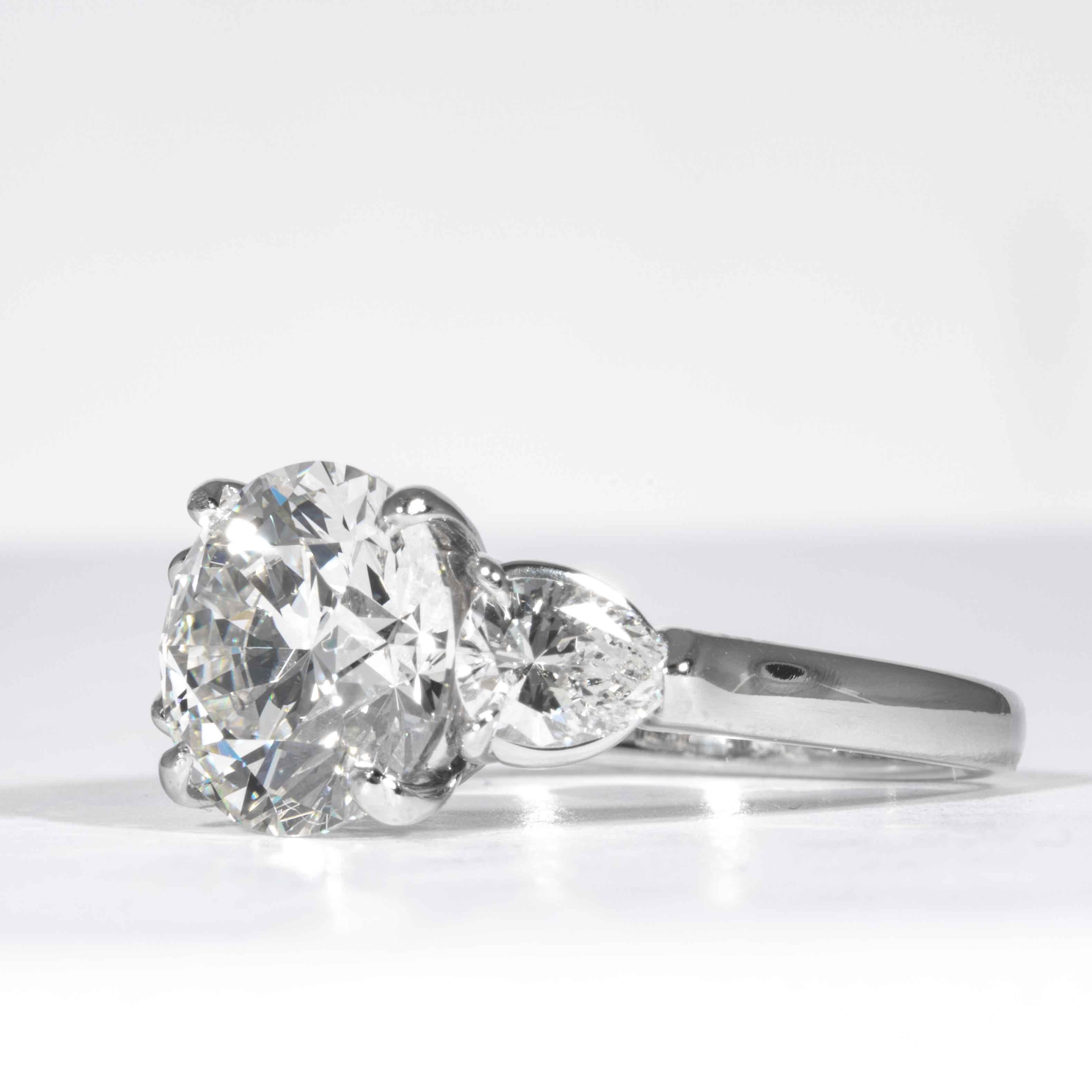 Shreve, Crump & Low GIA Certified 3.23 Carat E VVS2 Round Brilliant Diamond Ring In New Condition For Sale In Boston, MA